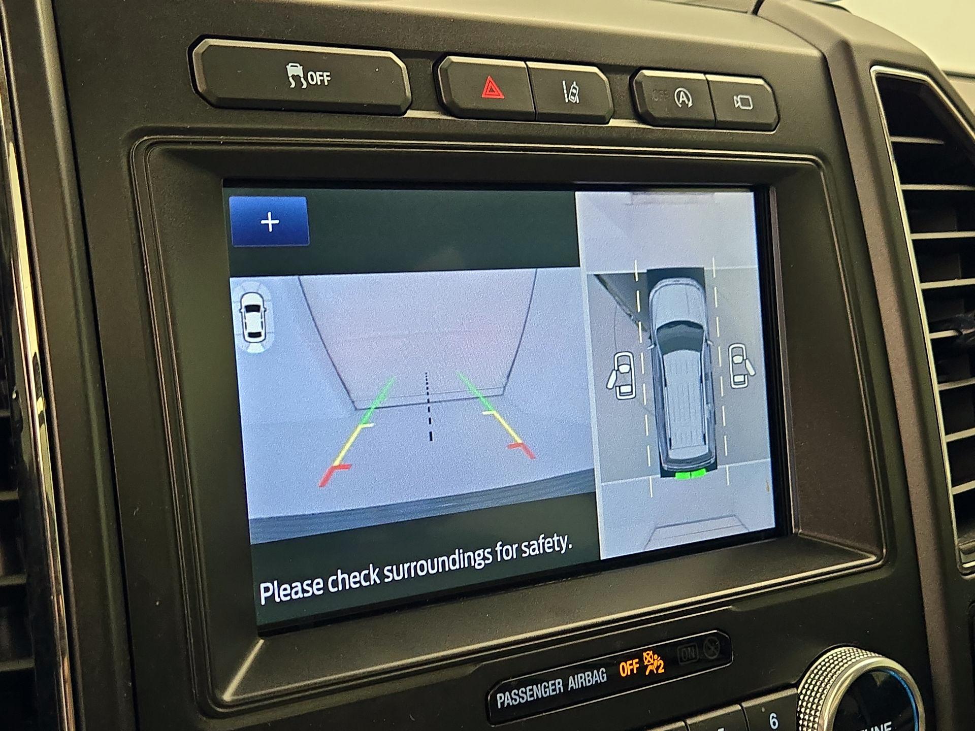 Thumbnail: 2021 Ford Expedition - 15