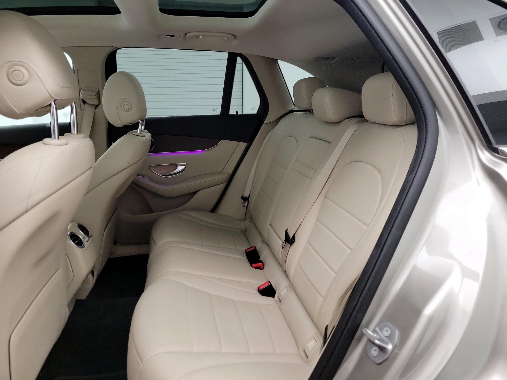 Thumbnail: 2020 Mercedes-Benz GLC - 20