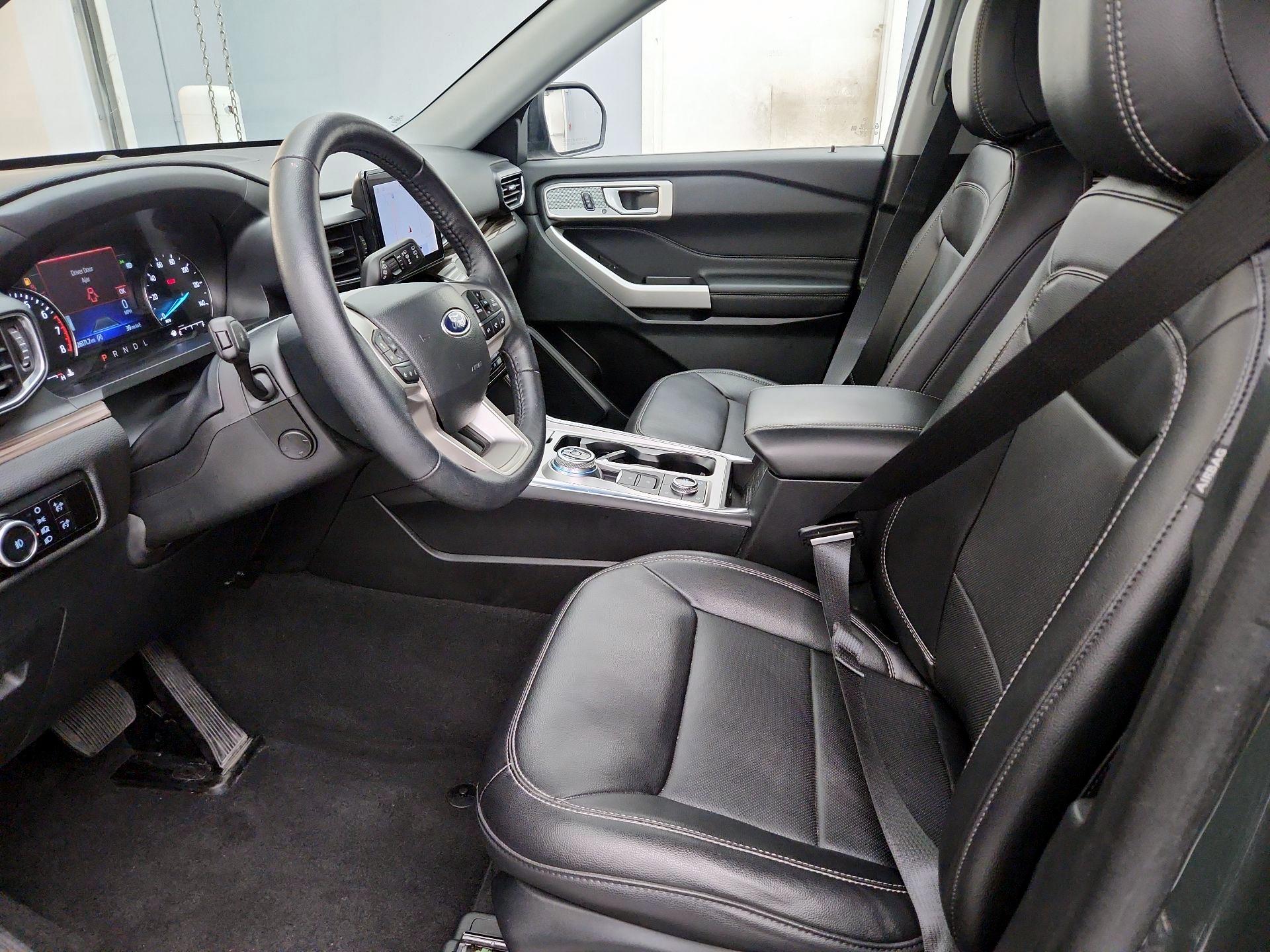 Thumbnail: 2023 Ford Explorer - 11