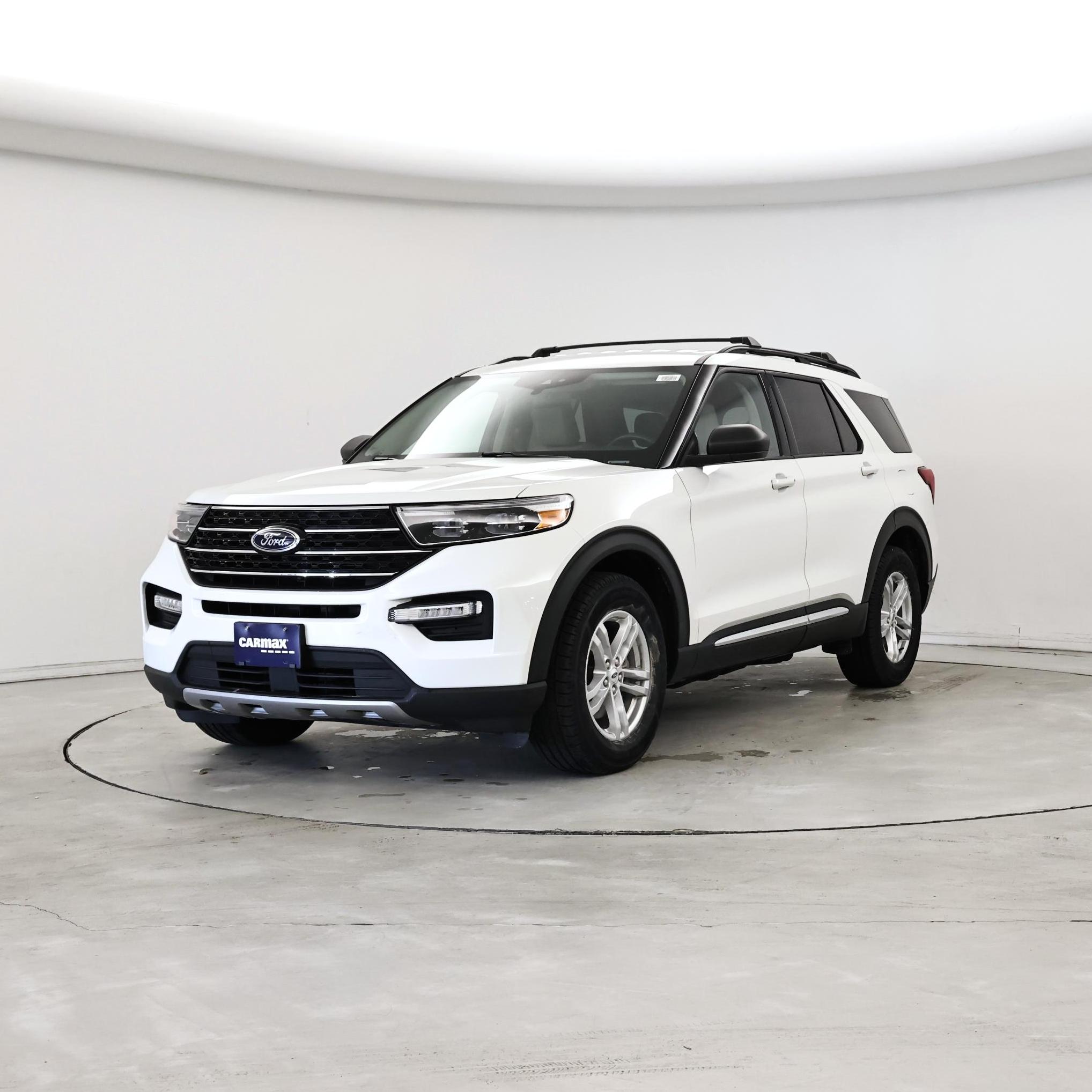 Thumbnail: 2022 Ford Explorer - 4