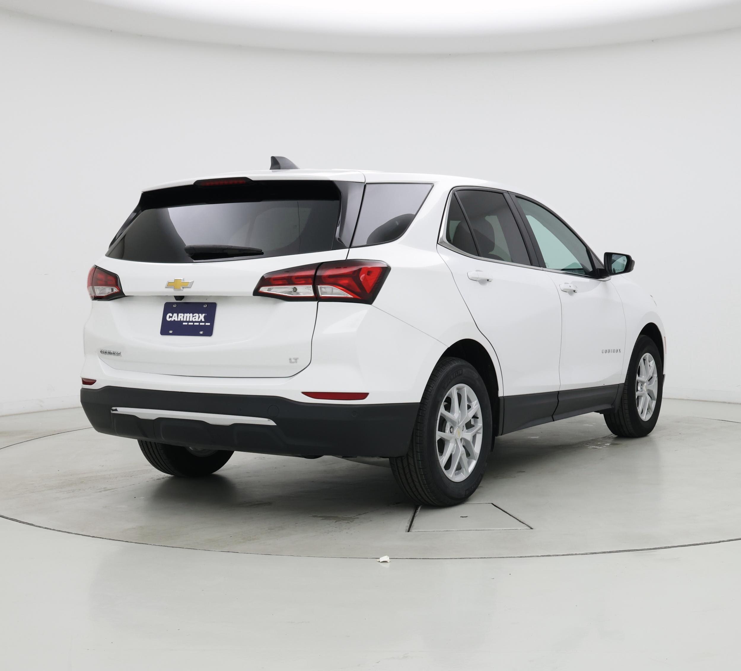 Thumbnail: 2022 Chevrolet Equinox - 8