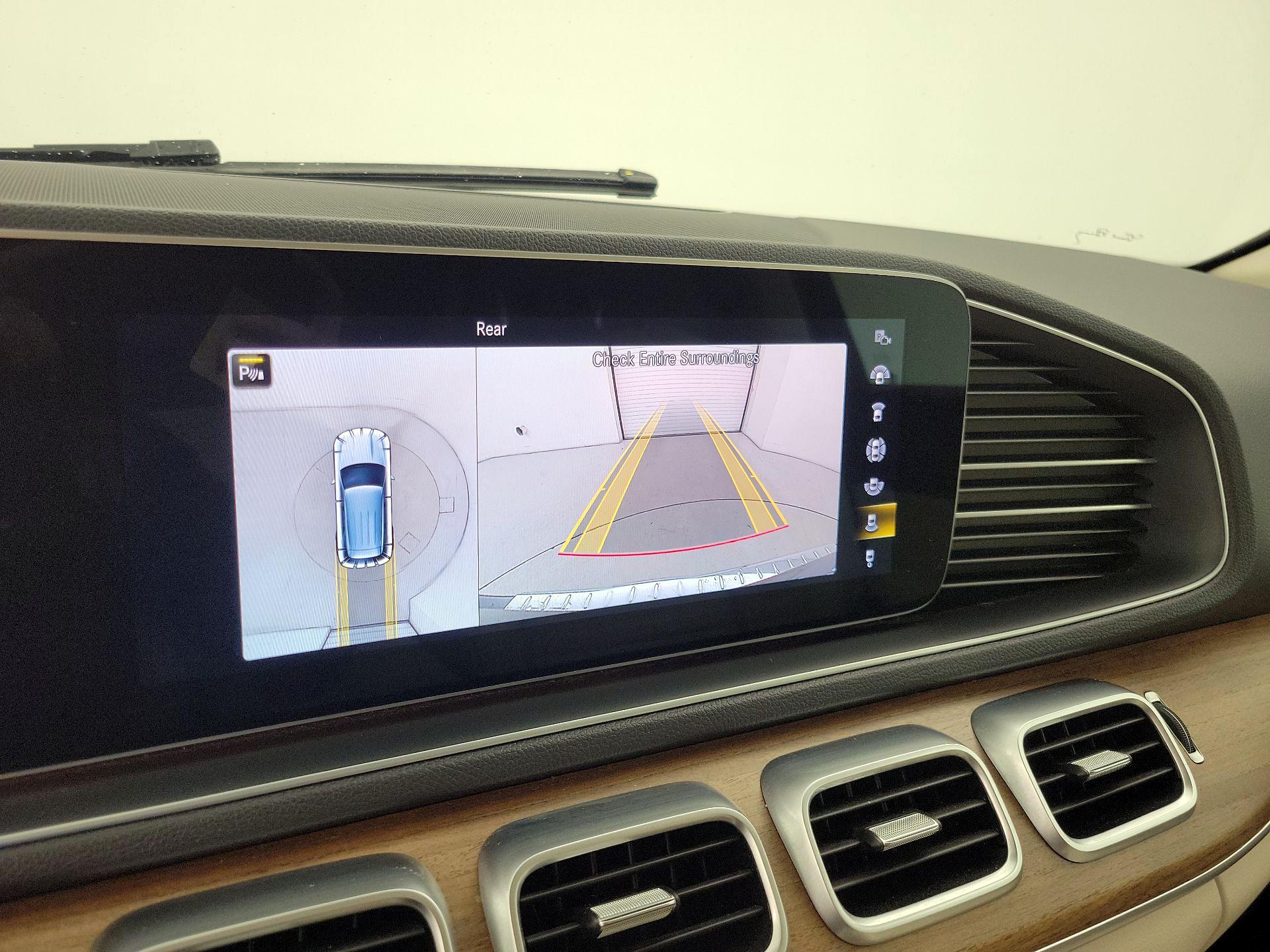 Thumbnail: 2023 Mercedes-Benz GLE - 15