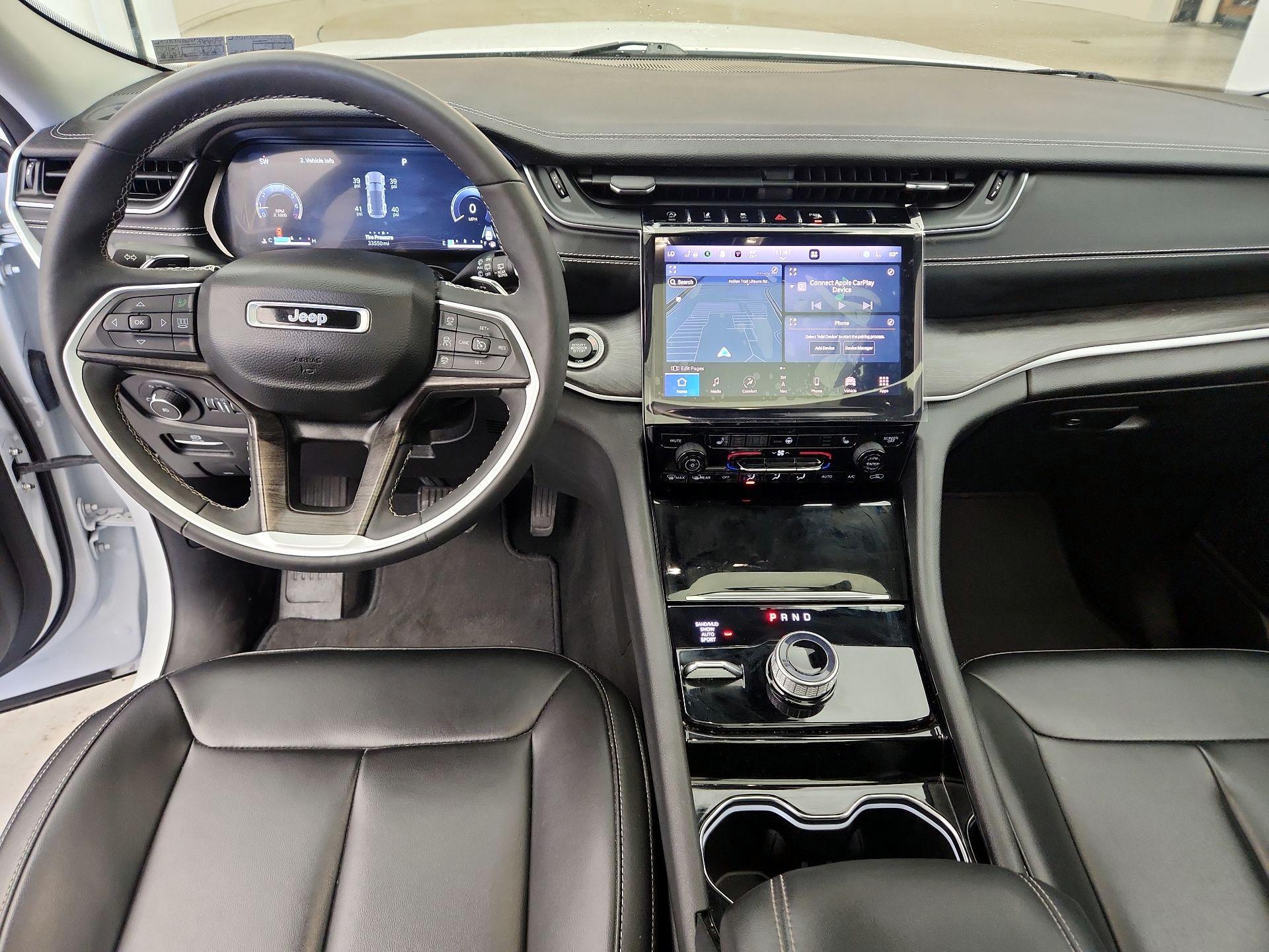 Thumbnail: 2023 Jeep Grand Cherokee - 9