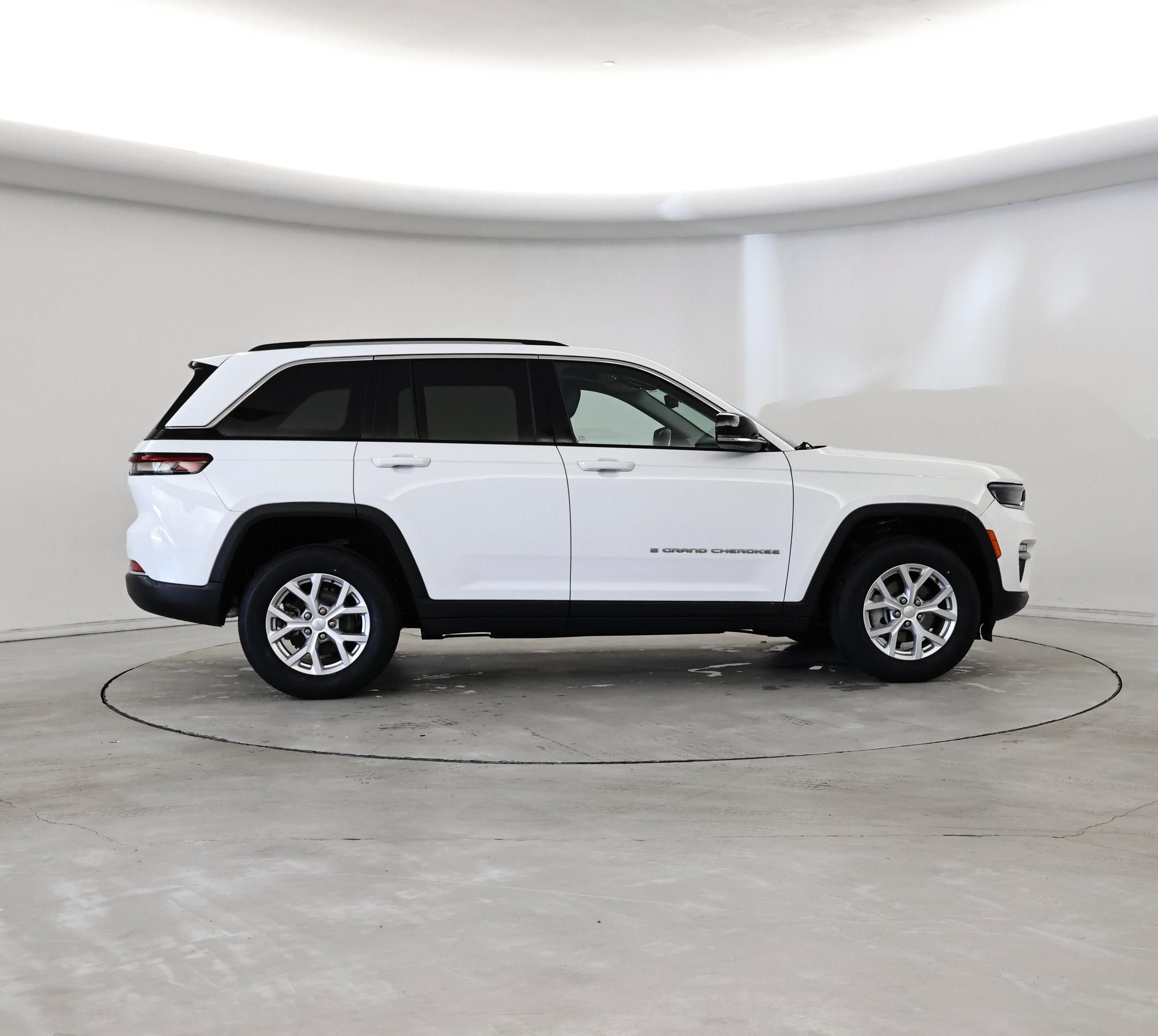 Thumbnail: 2023 Jeep Grand Cherokee - 7