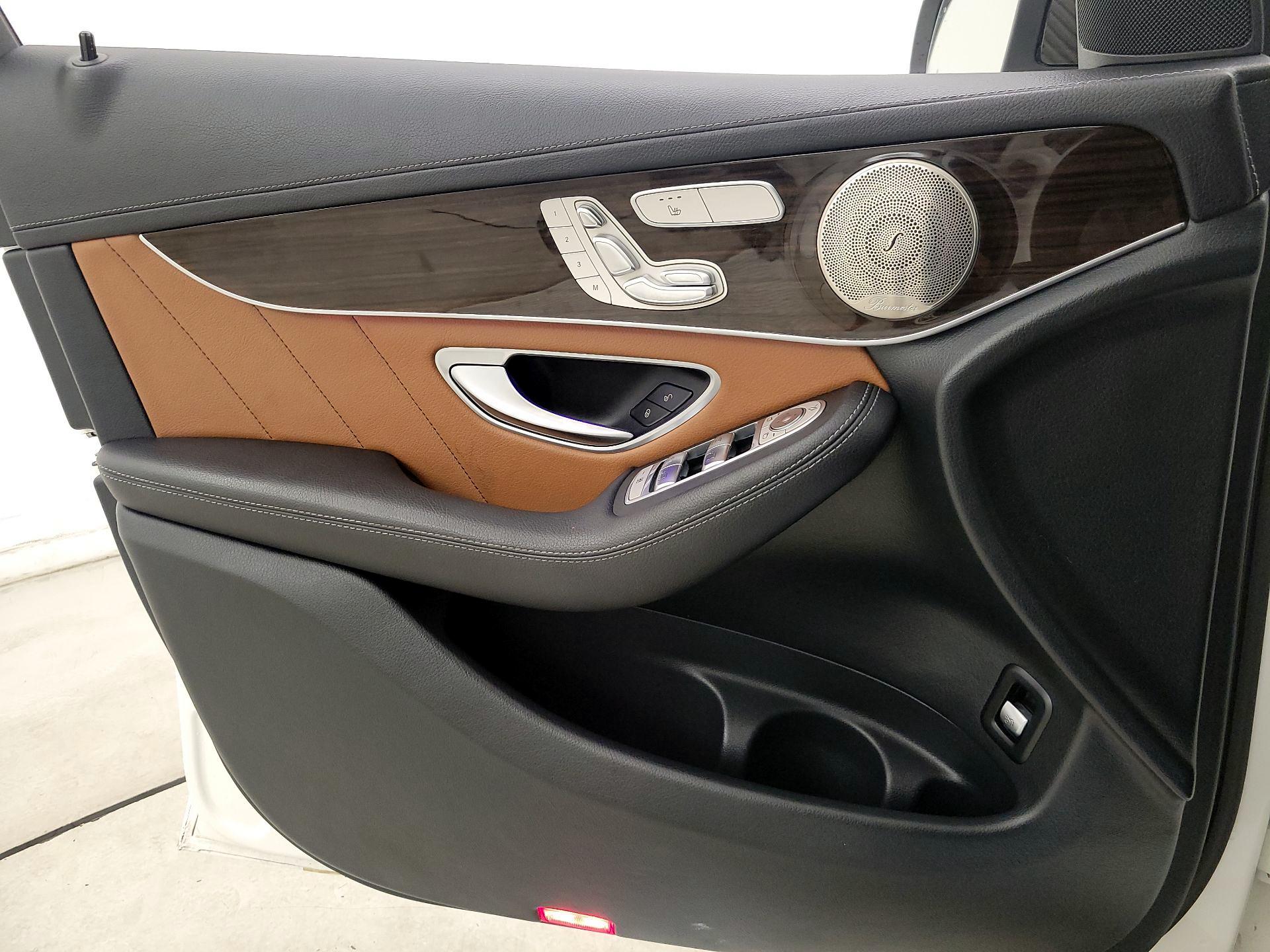 Thumbnail: 2021 Mercedes-Benz GLC - 12