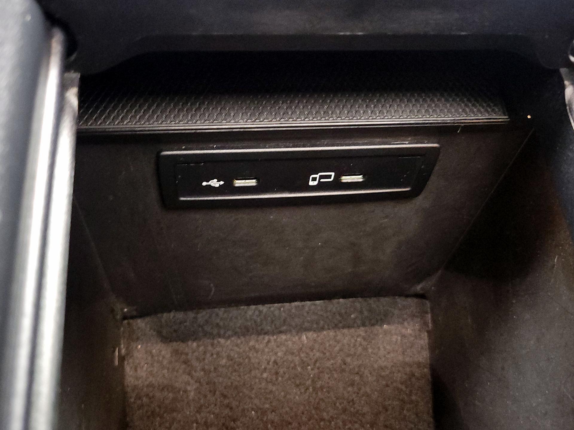 Thumbnail: 2021 Mercedes-Benz GLC - 19