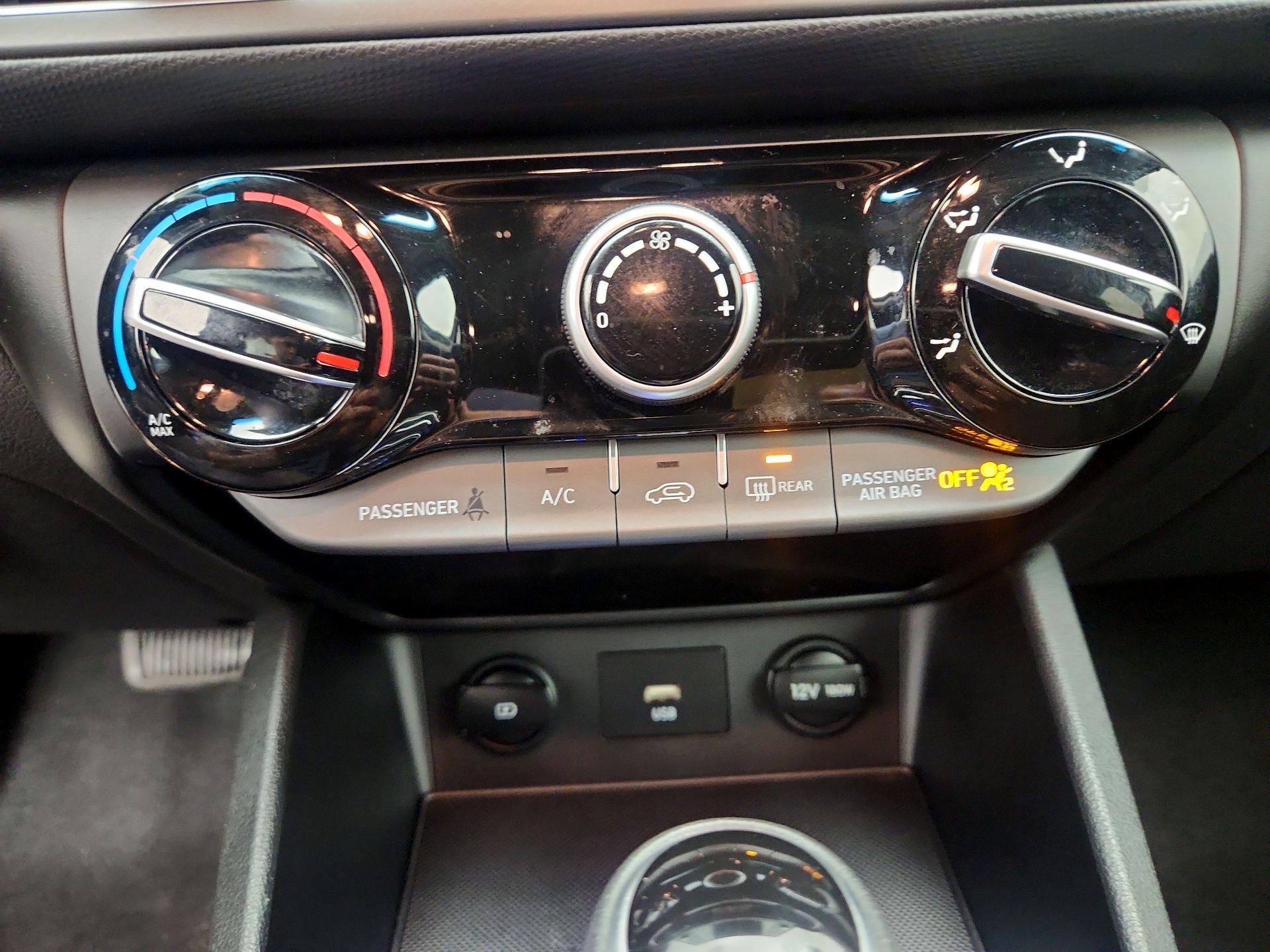 Thumbnail: 2022 Hyundai Kona - 16