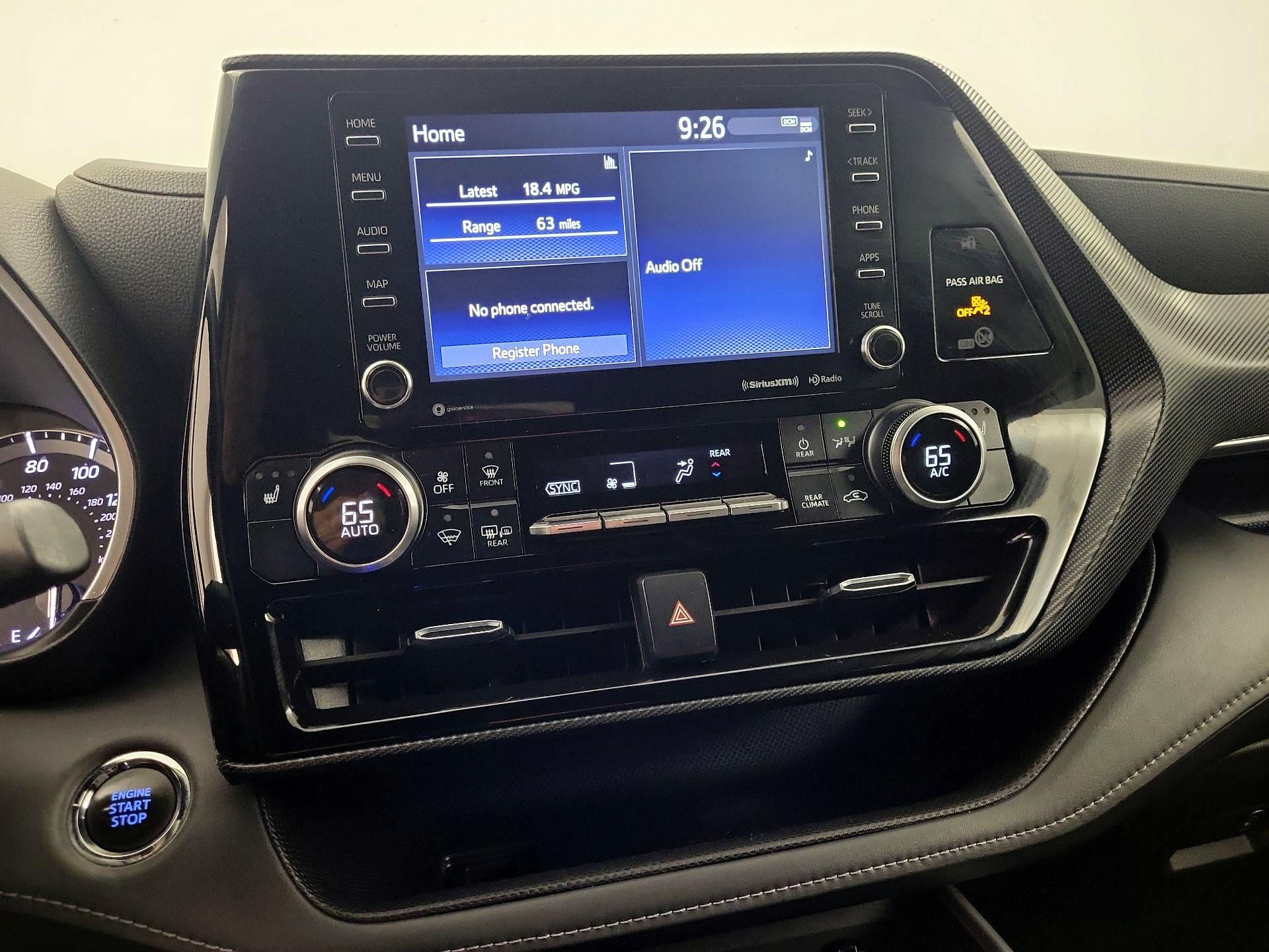 Thumbnail: 2022 Toyota Highlander - 15