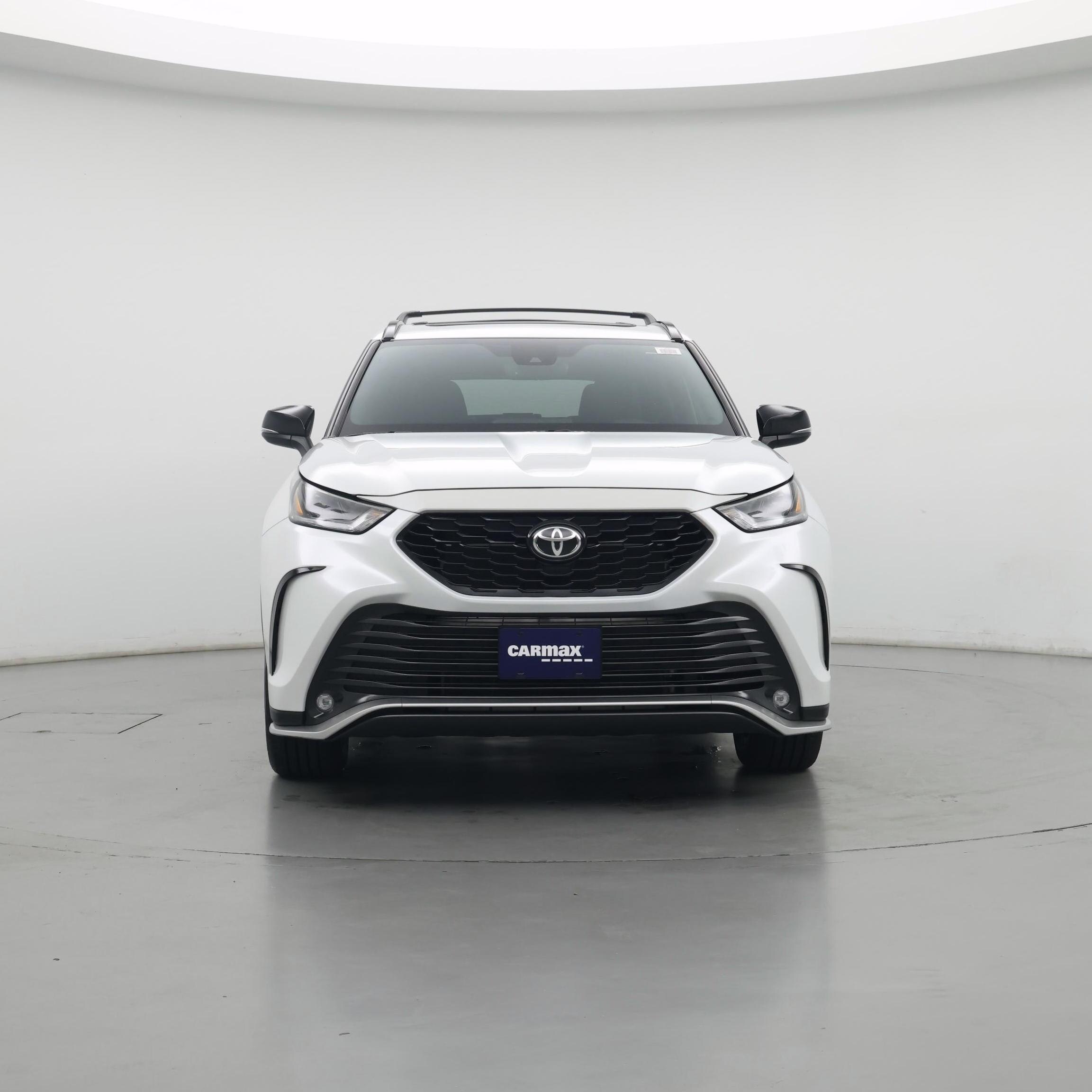 Thumbnail: 2022 Toyota Highlander - 5