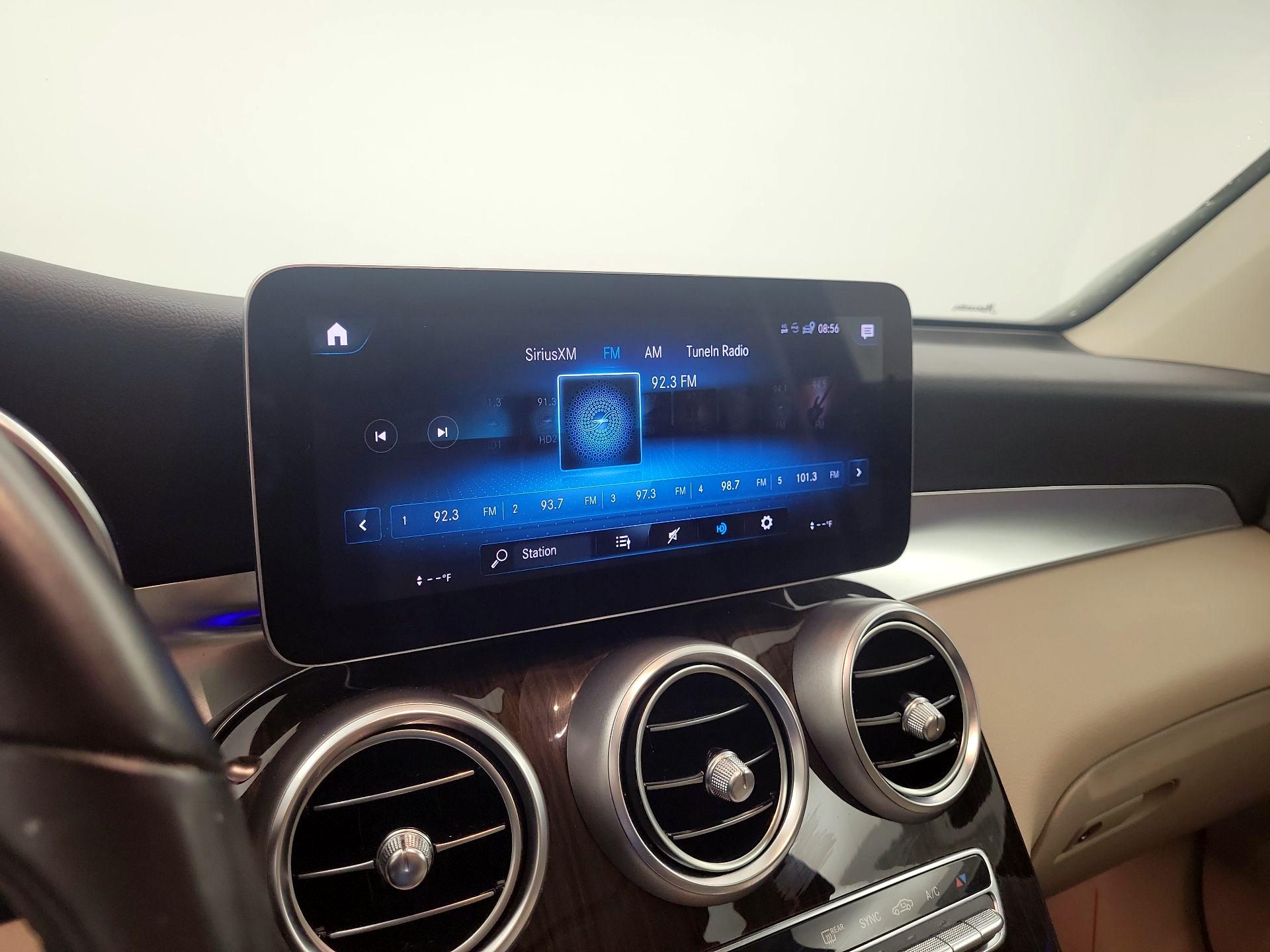 Thumbnail: 2022 Mercedes-Benz GLC - 15