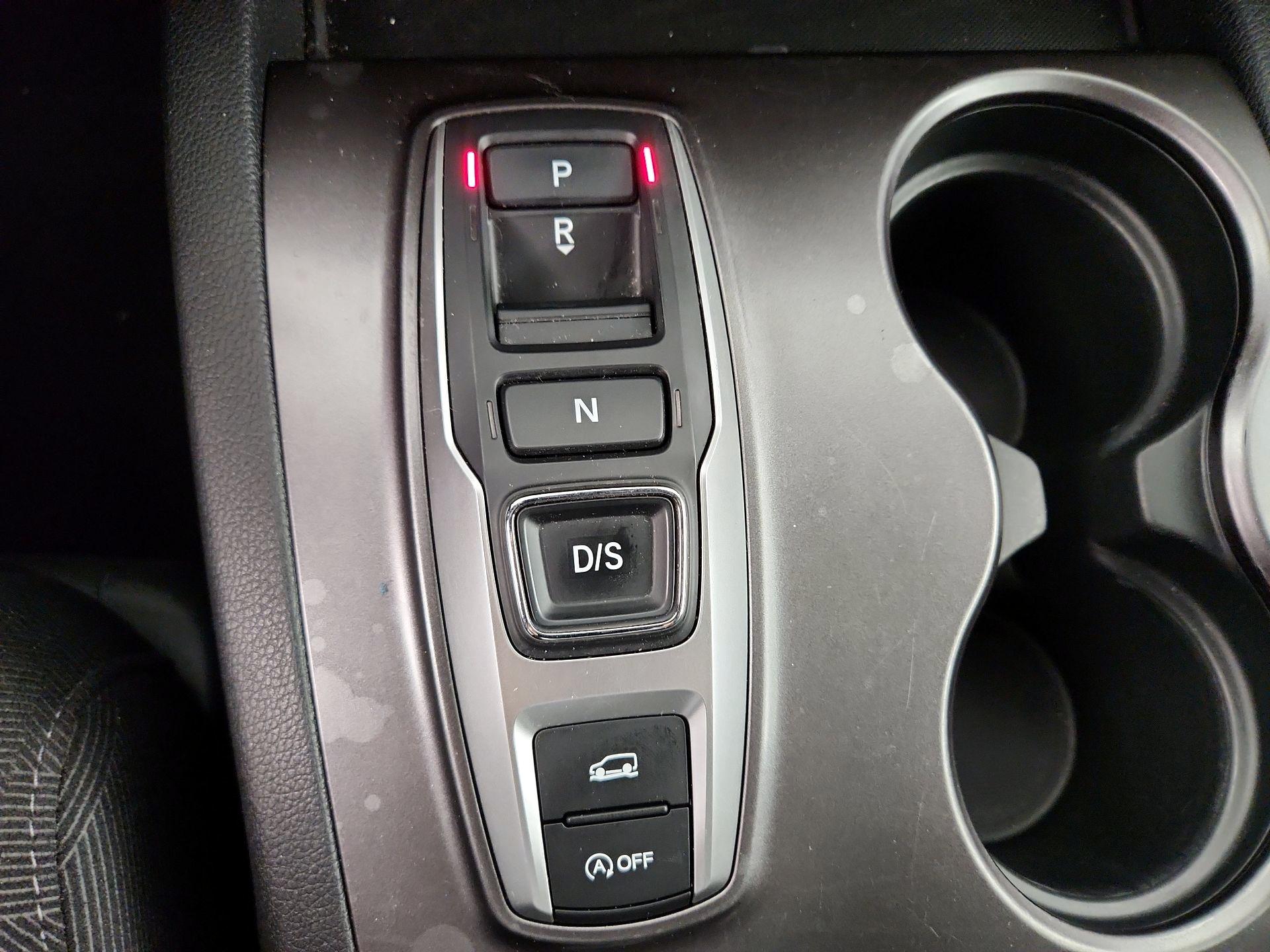 Thumbnail: 2022 Honda Pilot - 17