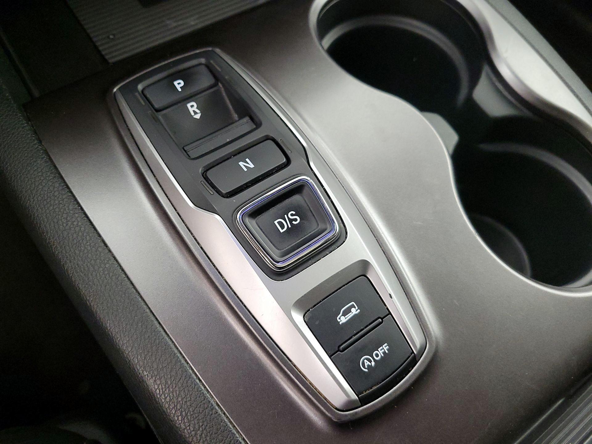 Thumbnail: 2022 Honda Pilot - 17