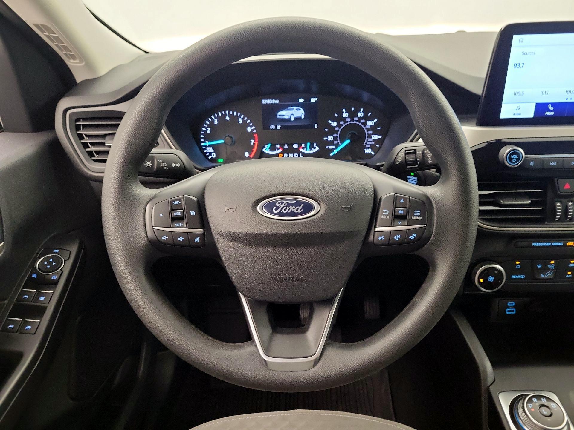 Thumbnail: 2022 Ford Escape - 10