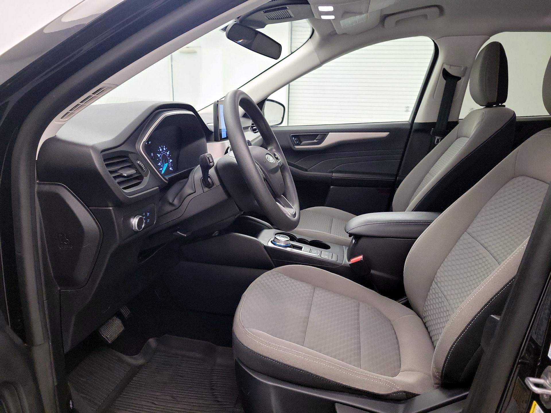 Thumbnail: 2022 Ford Escape - 11