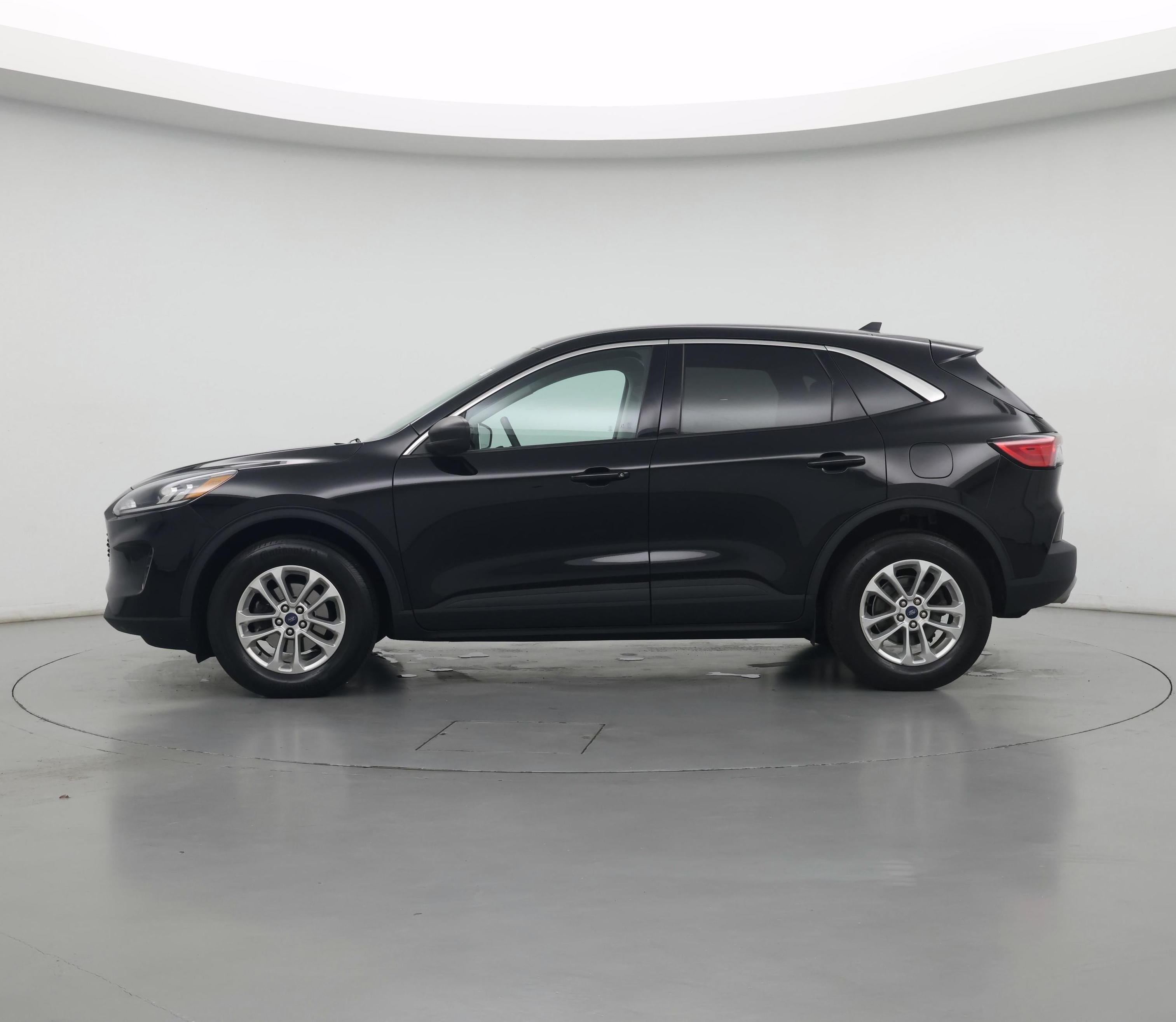 Thumbnail: 2022 Ford Escape - 3