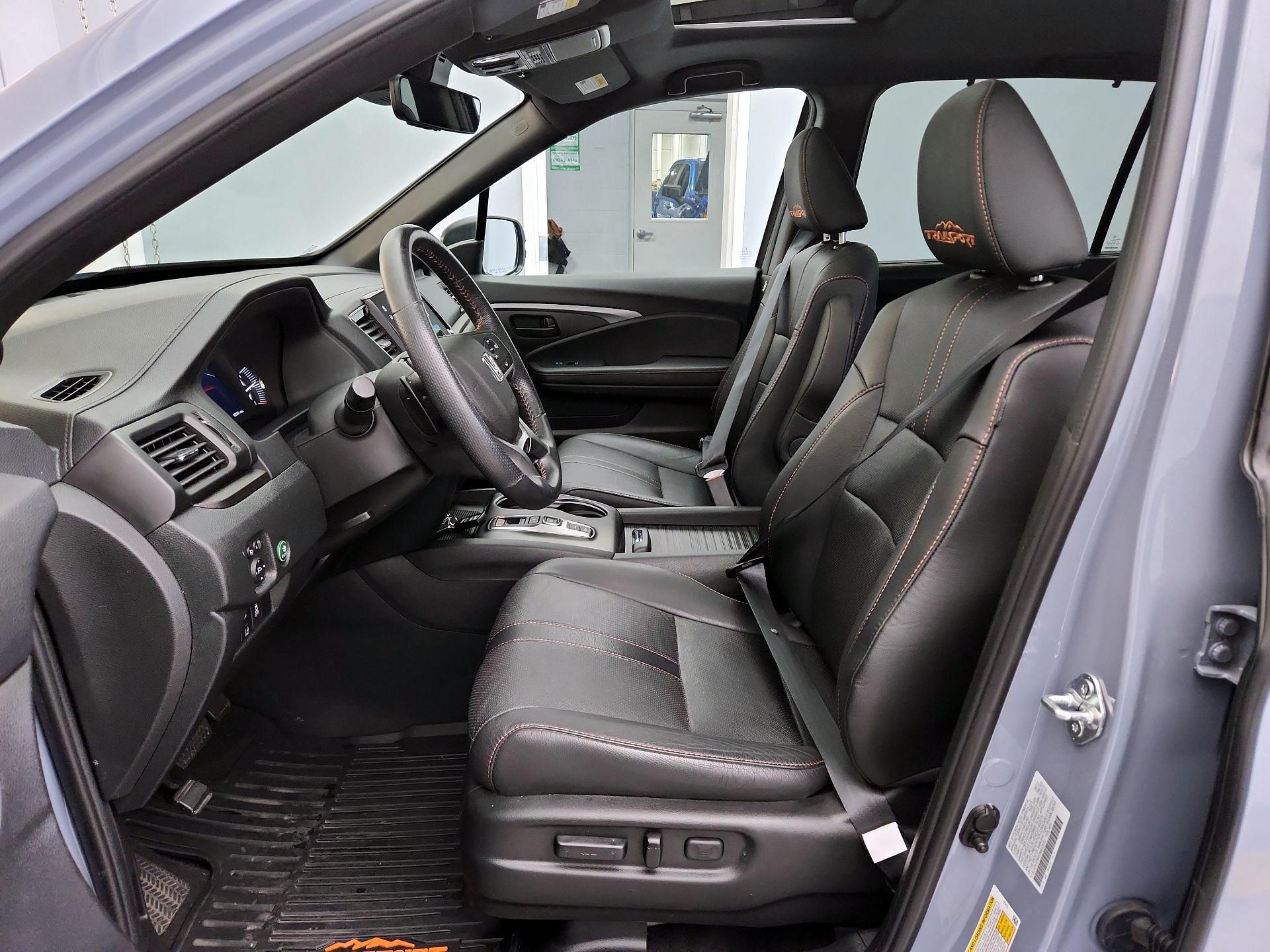 Thumbnail: 2022 Honda Passport - 11
