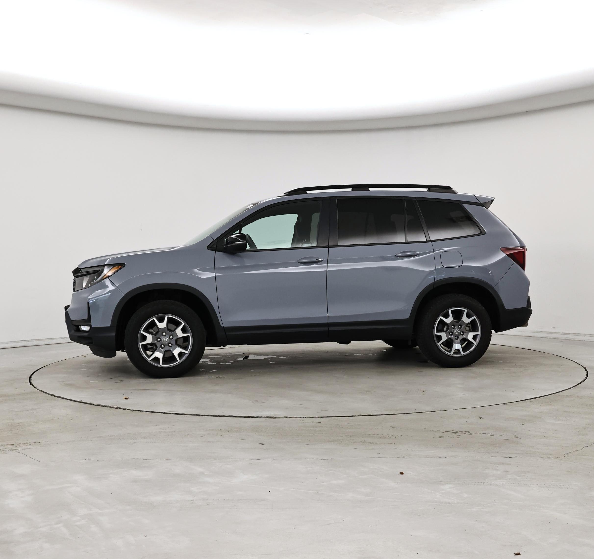 Thumbnail: 2022 Honda Passport - 3