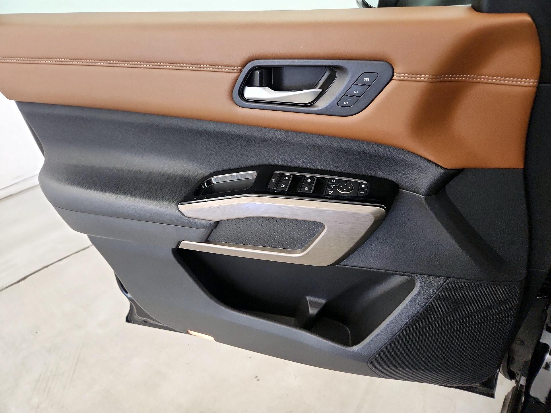 Thumbnail: 2022 Nissan Pathfinder - 12