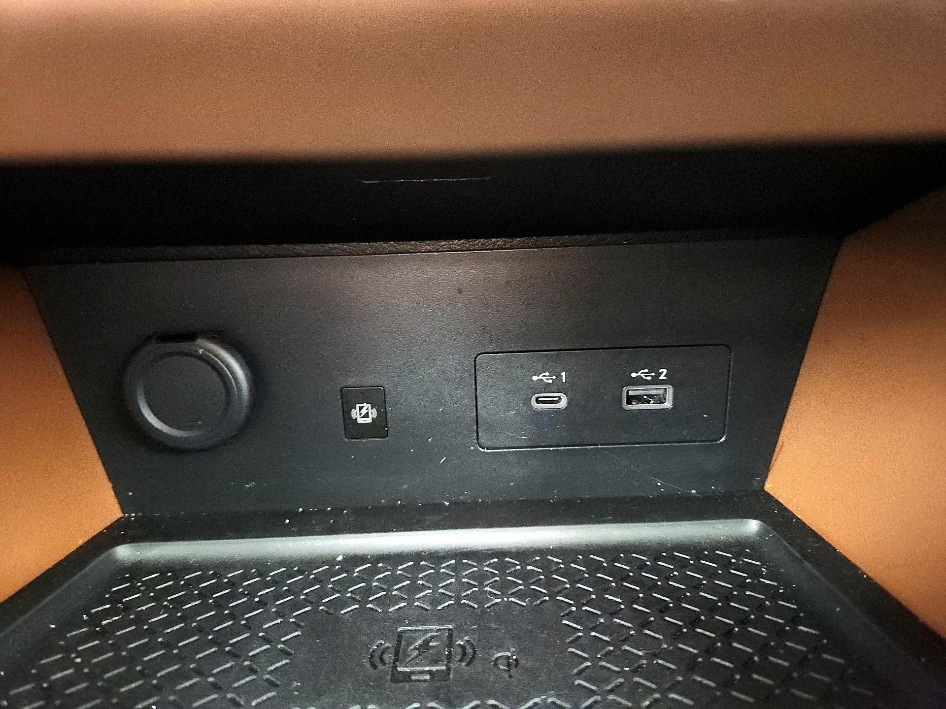 Thumbnail: 2022 Nissan Pathfinder - 18