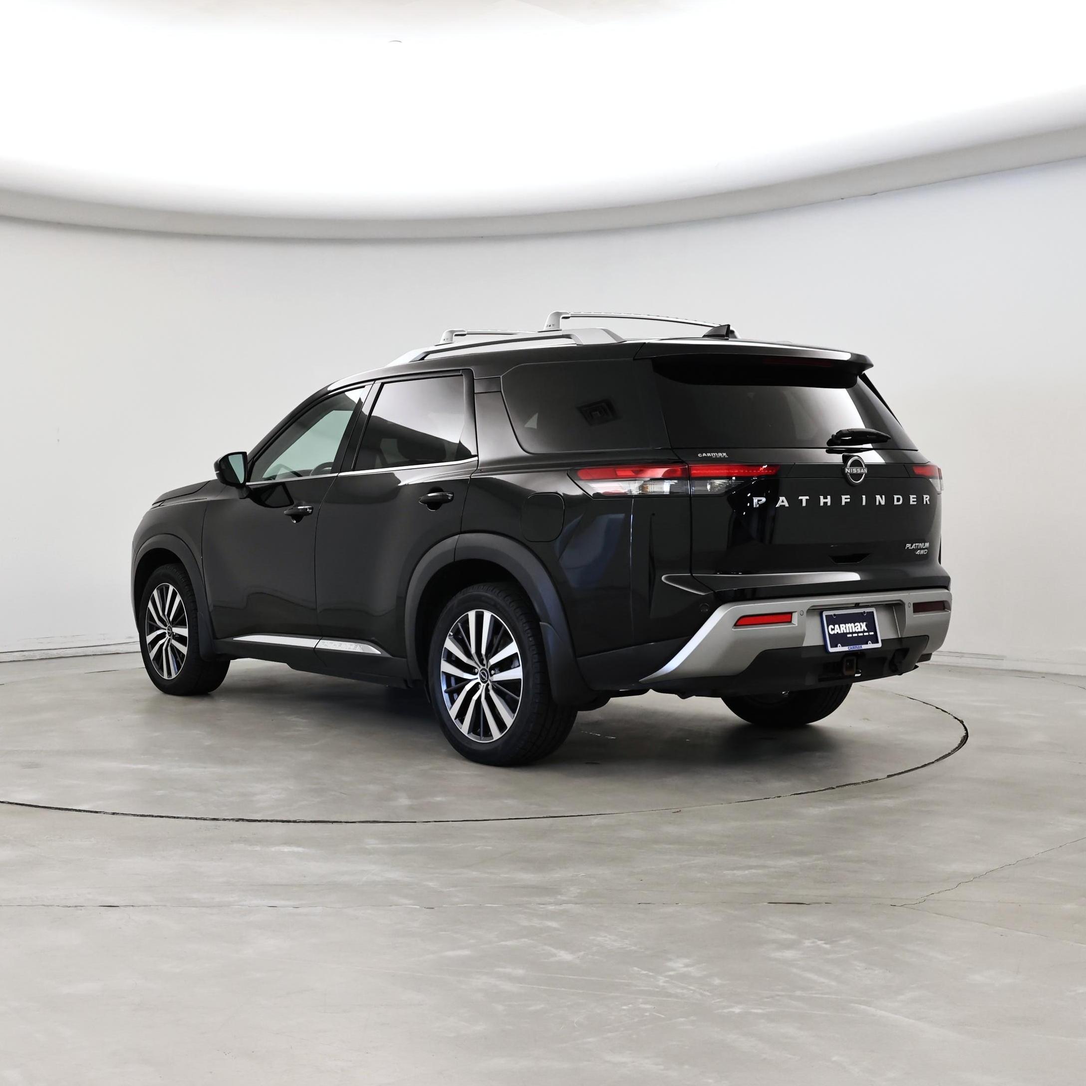 Thumbnail: 2022 Nissan Pathfinder - 2