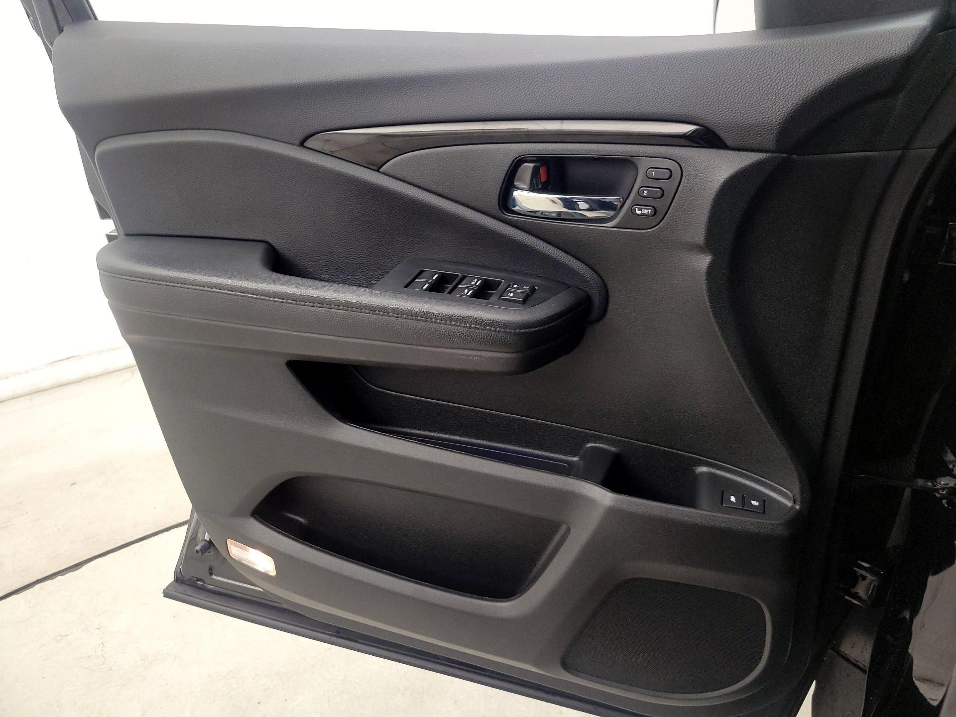 Thumbnail: 2022 Honda Pilot - 12