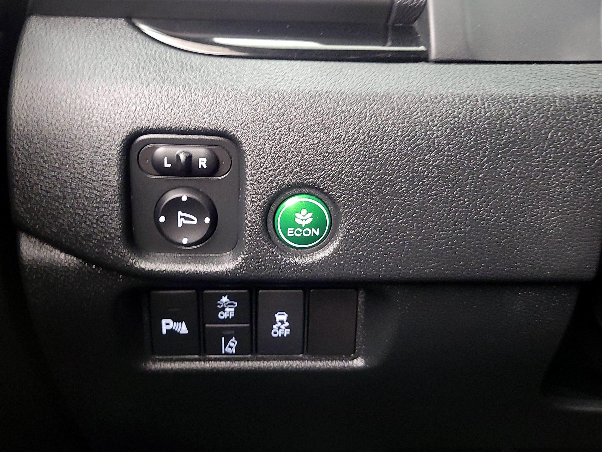 Thumbnail: 2022 Honda Pilot - 13