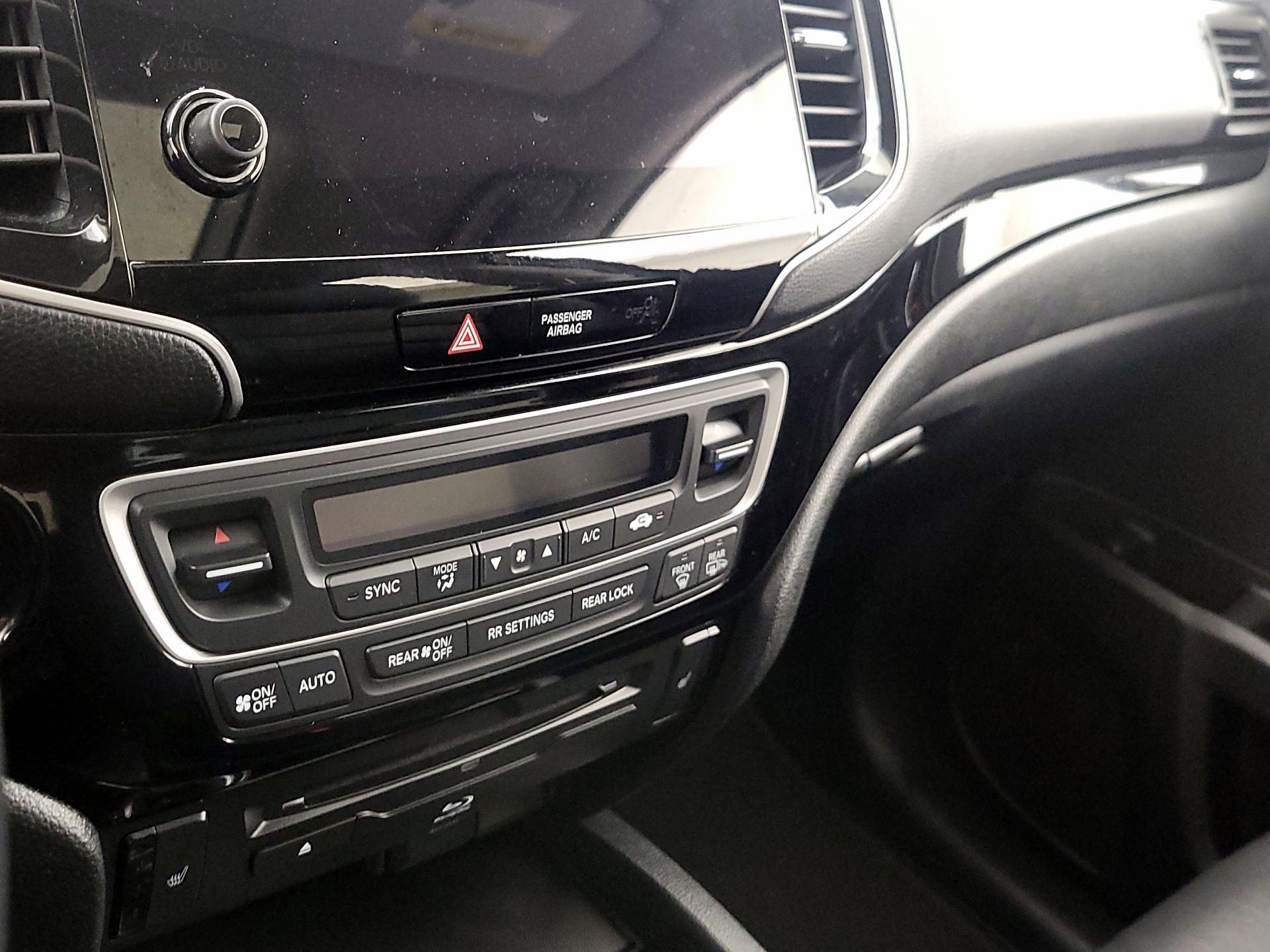 Thumbnail: 2022 Honda Pilot - 17