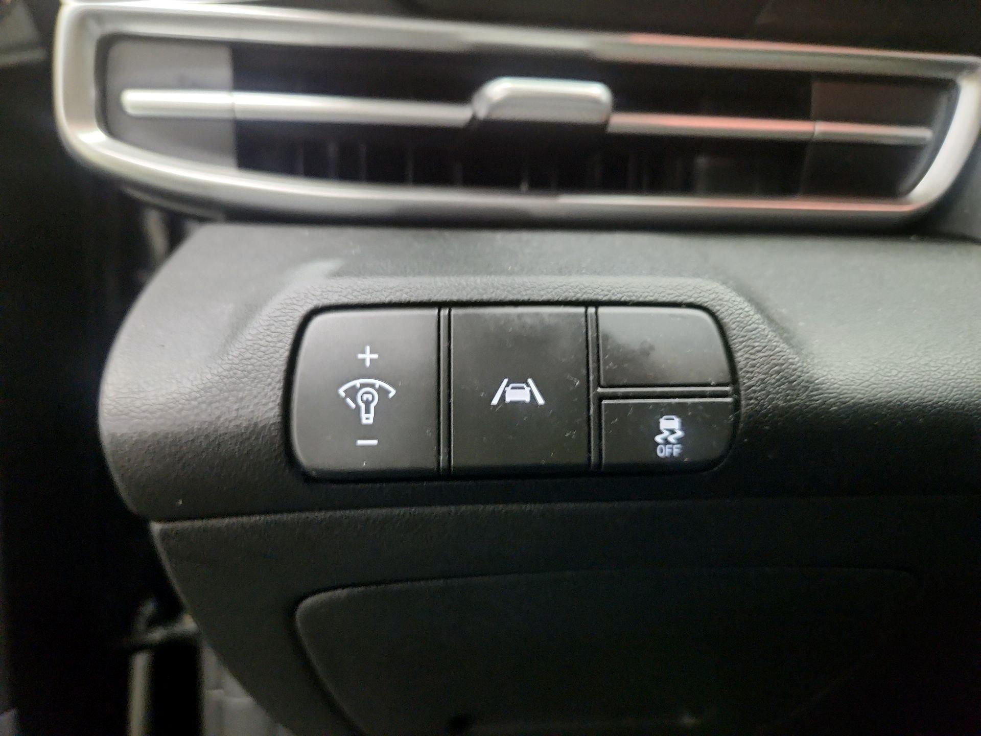 Thumbnail: 2023 Hyundai Elantra - 13