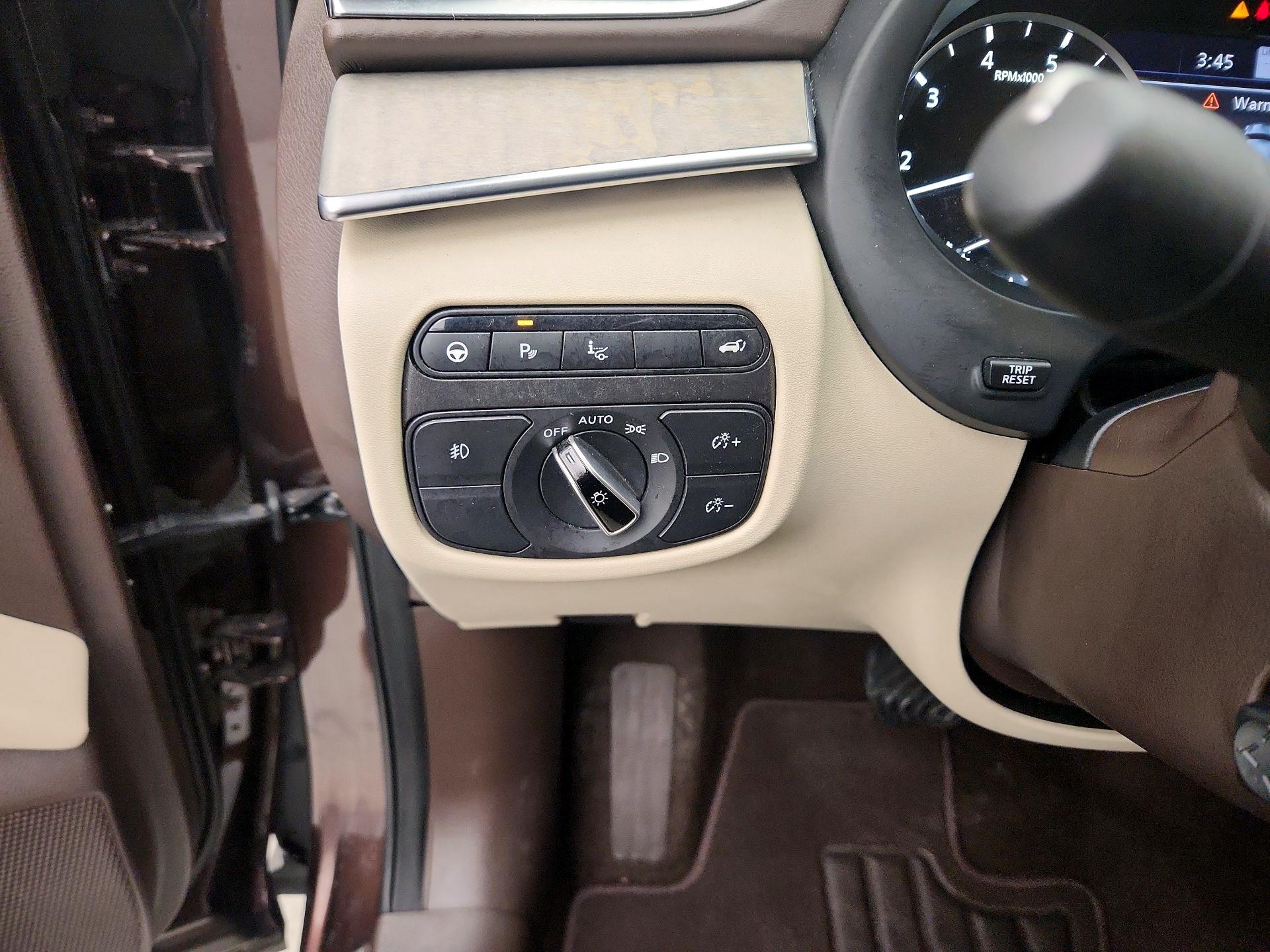 Thumbnail: 2021 INFINITI QX50 - 13