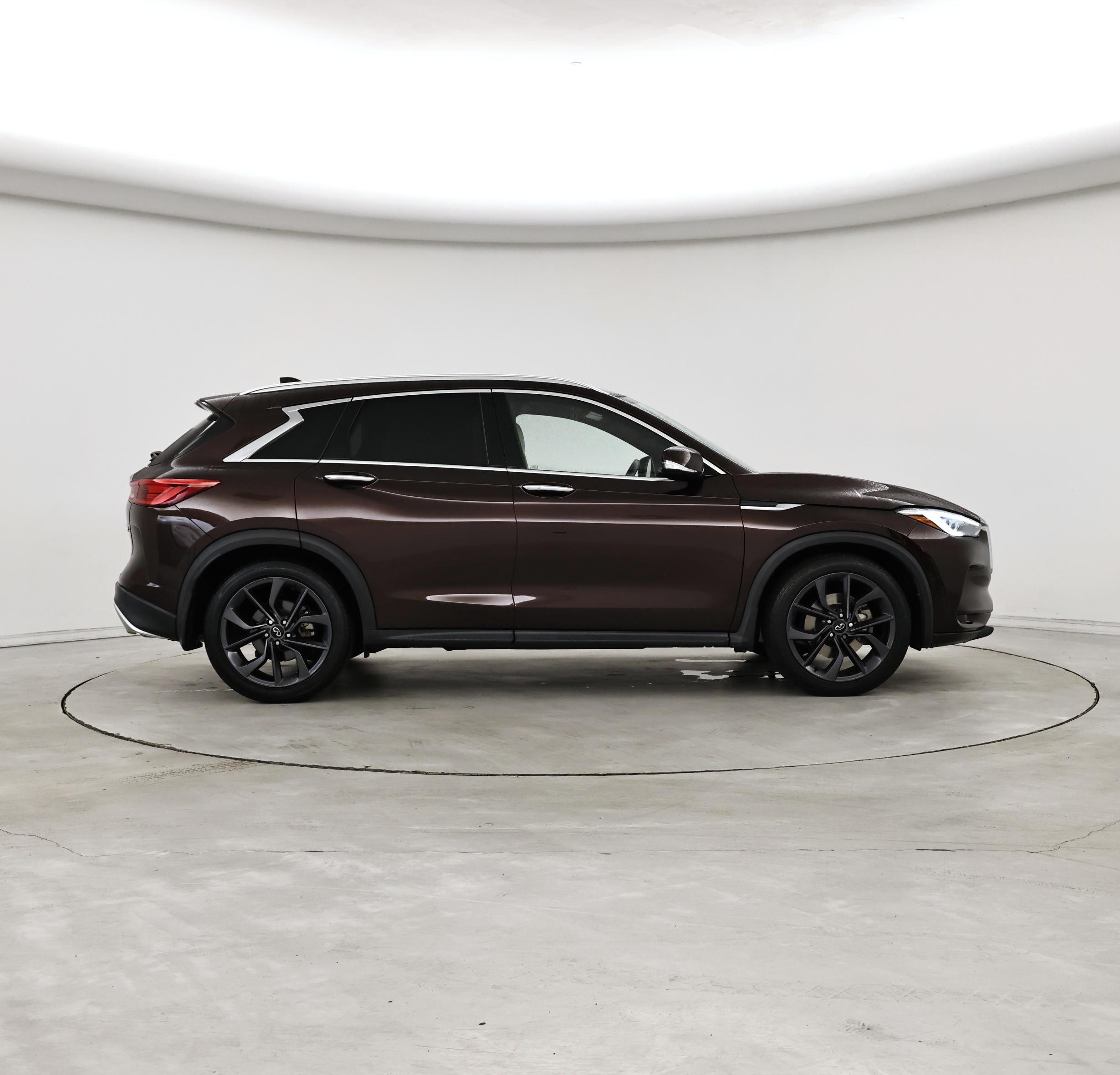 Thumbnail: 2021 INFINITI QX50 - 7