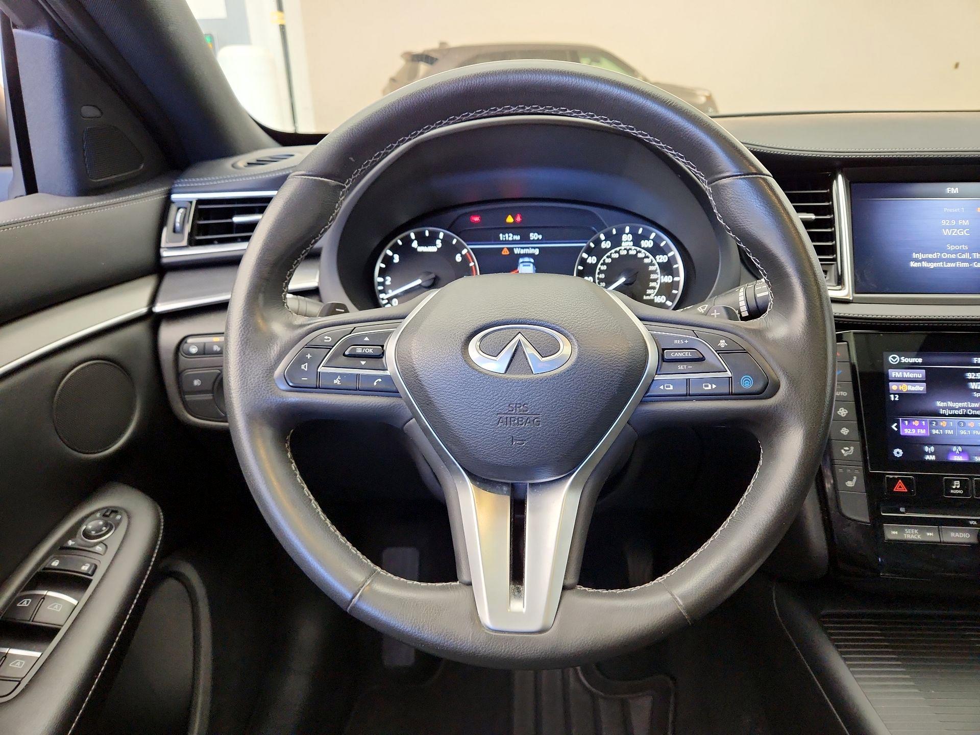 Thumbnail: 2023 INFINITI QX55 - 10