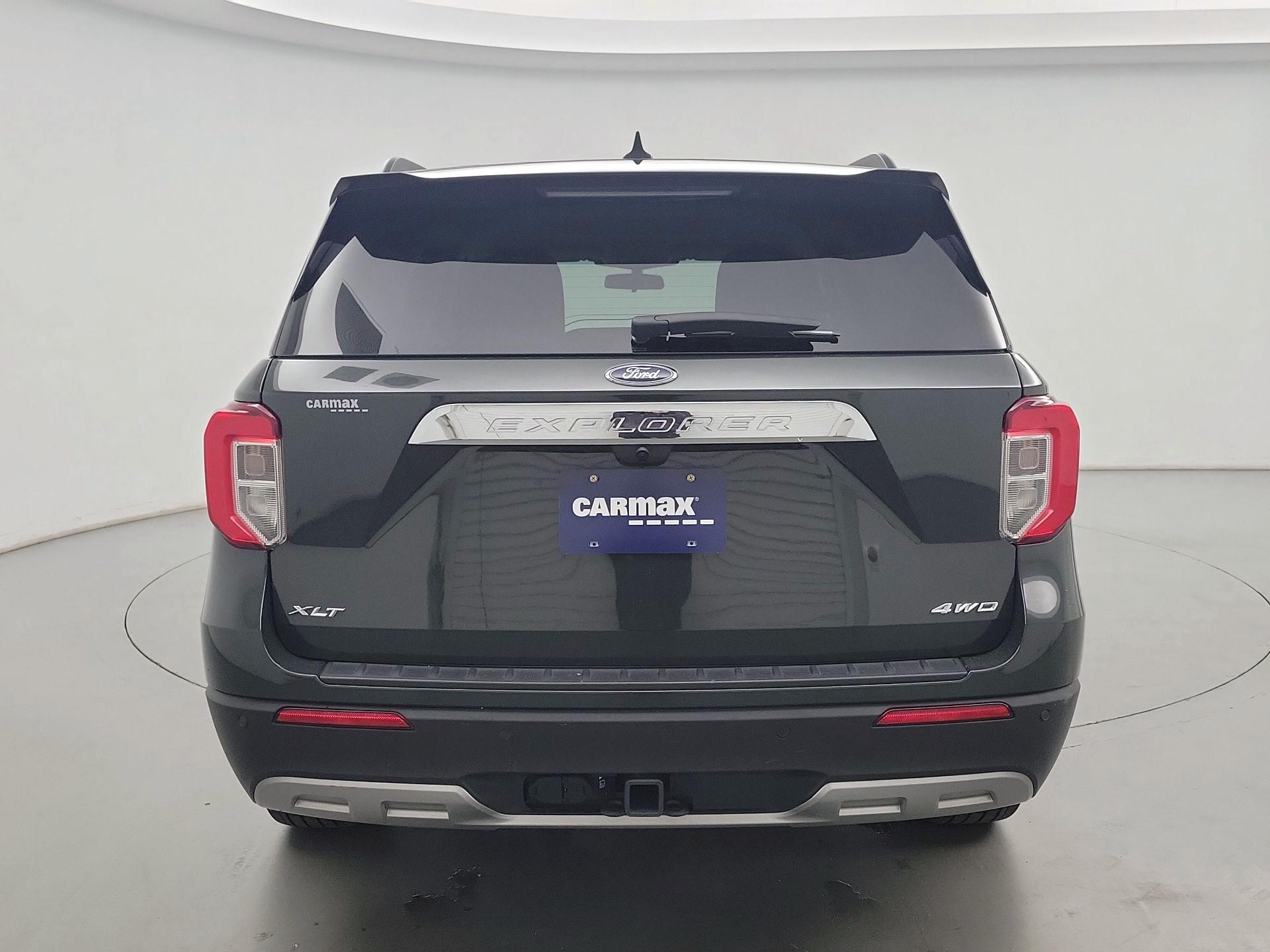 Thumbnail: 2022 Ford Explorer - 6