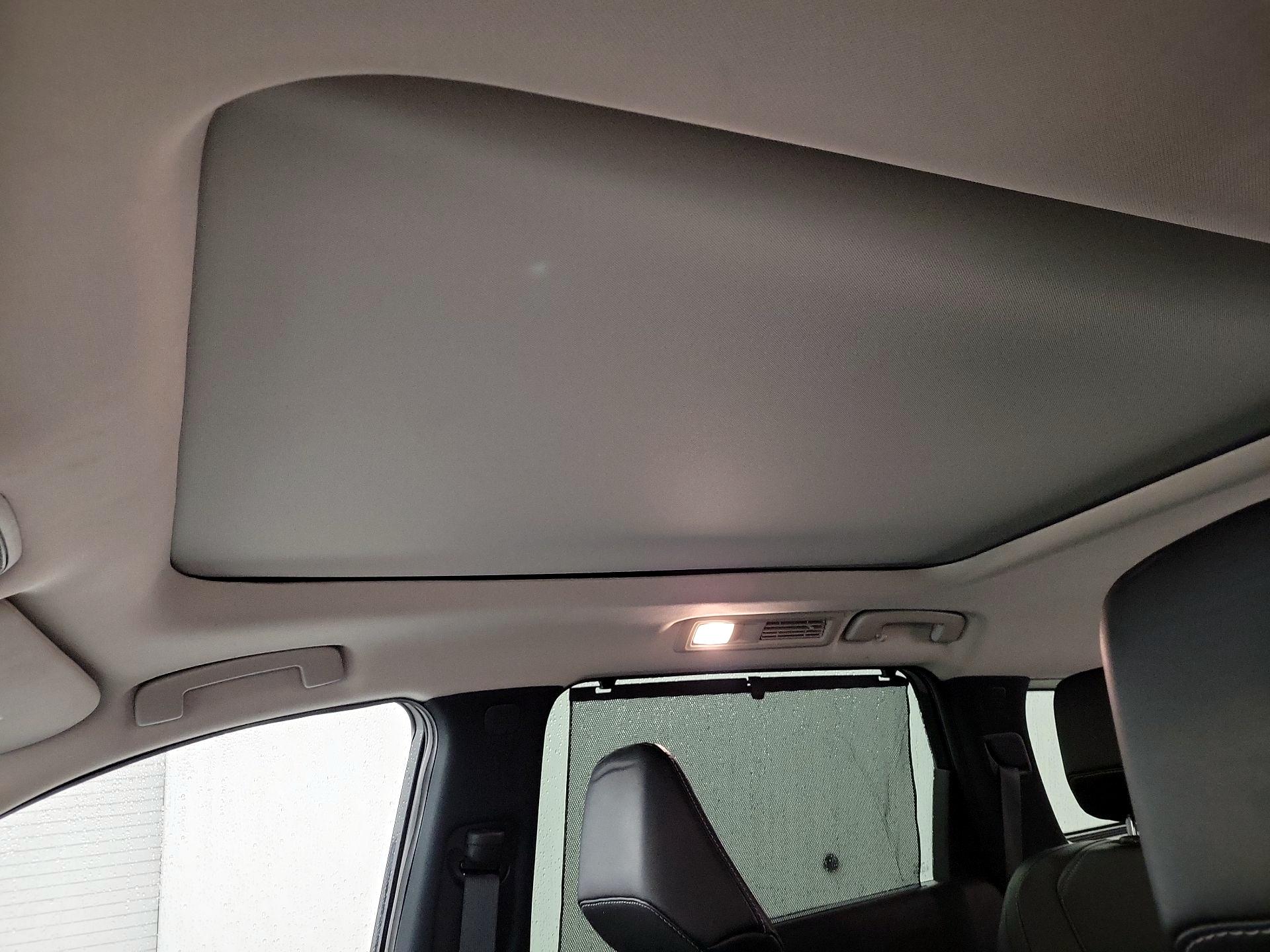 Thumbnail: 2023 INFINITI QX60 - 17