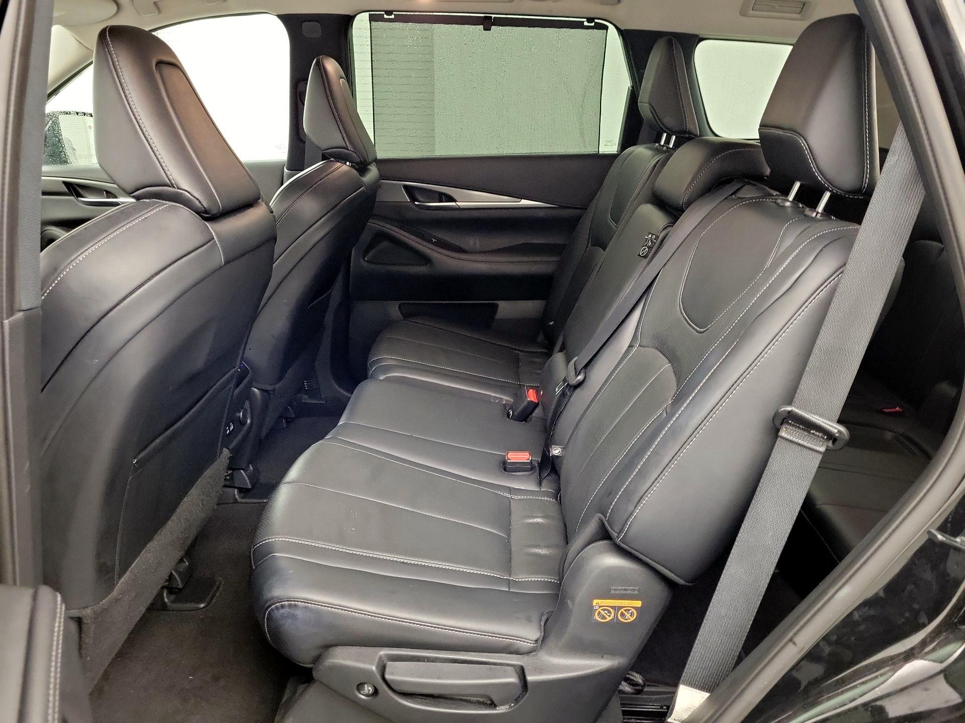 Thumbnail: 2023 INFINITI QX60 - 18