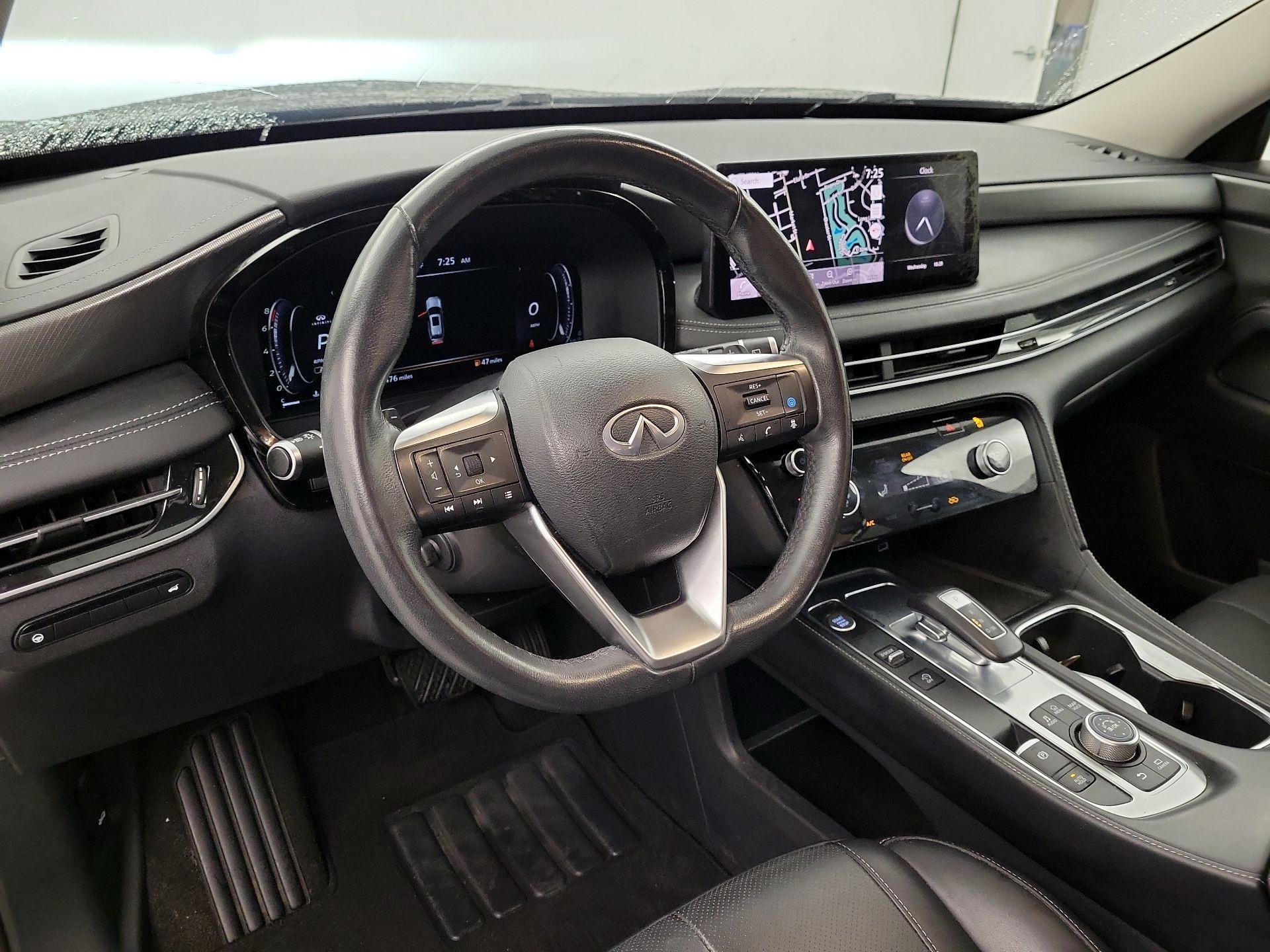 Thumbnail: 2023 INFINITI QX60 - 8