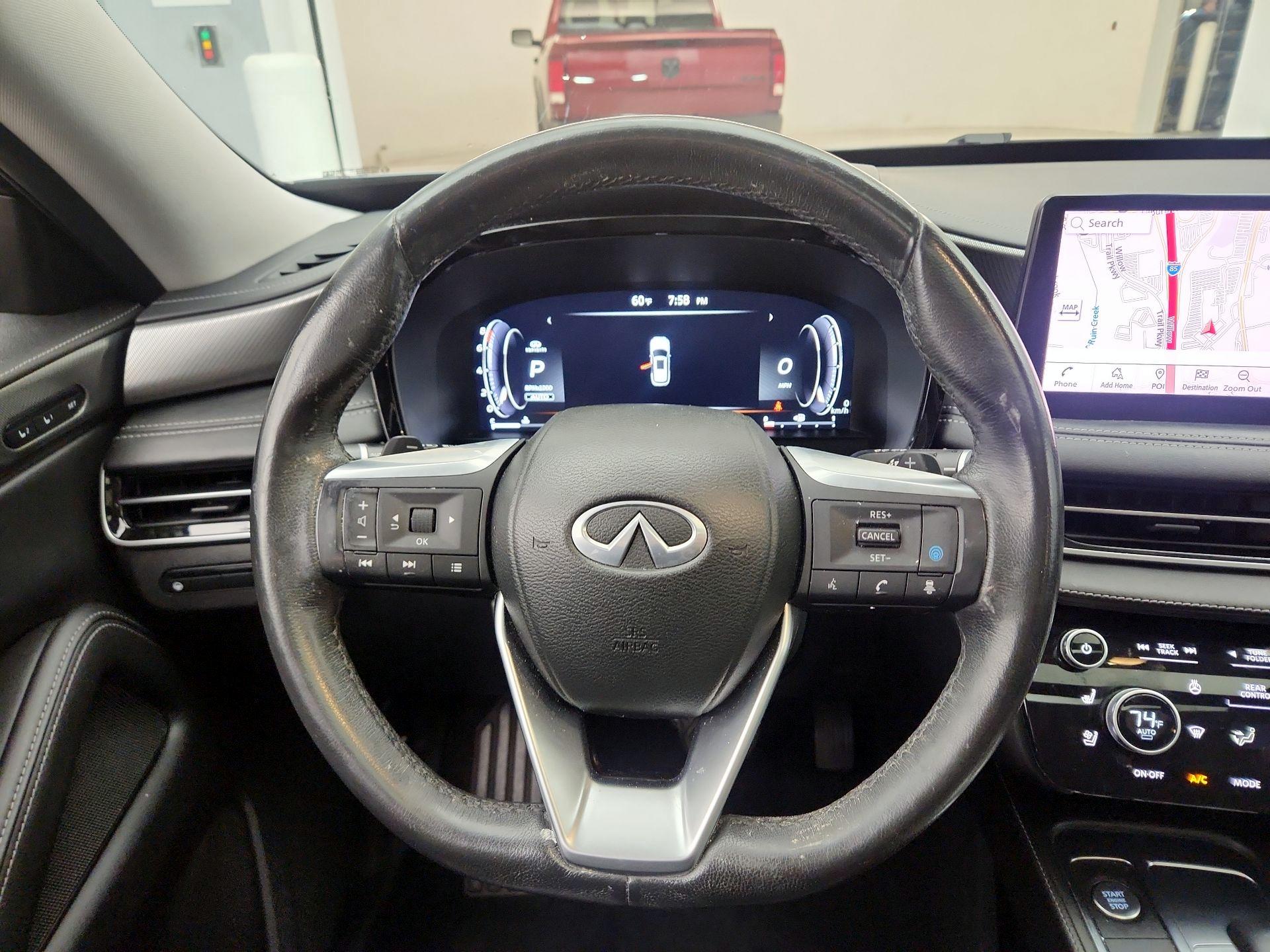 Thumbnail: 2022 INFINITI QX60 - 10