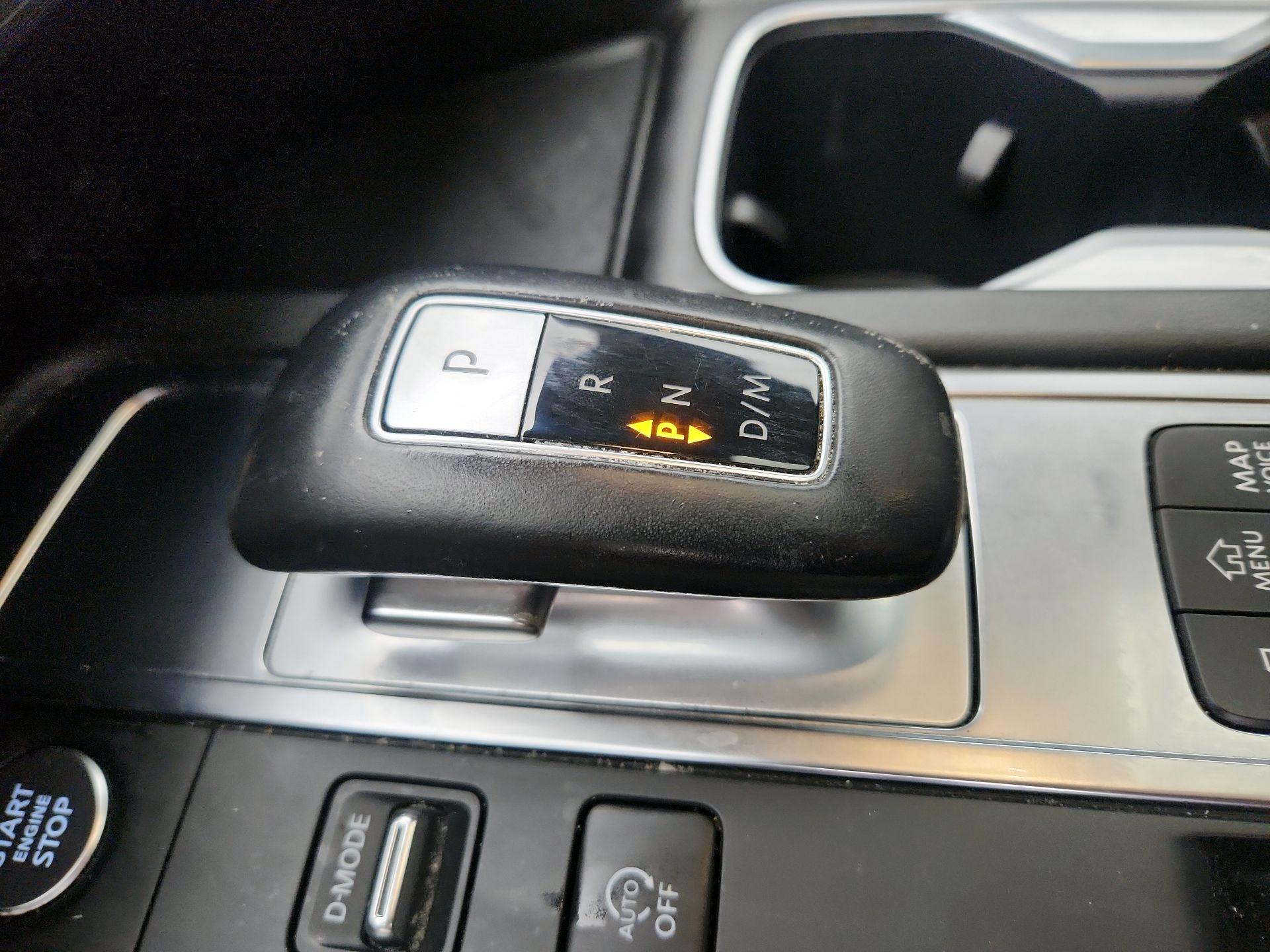 Thumbnail: 2022 INFINITI QX60 - 18