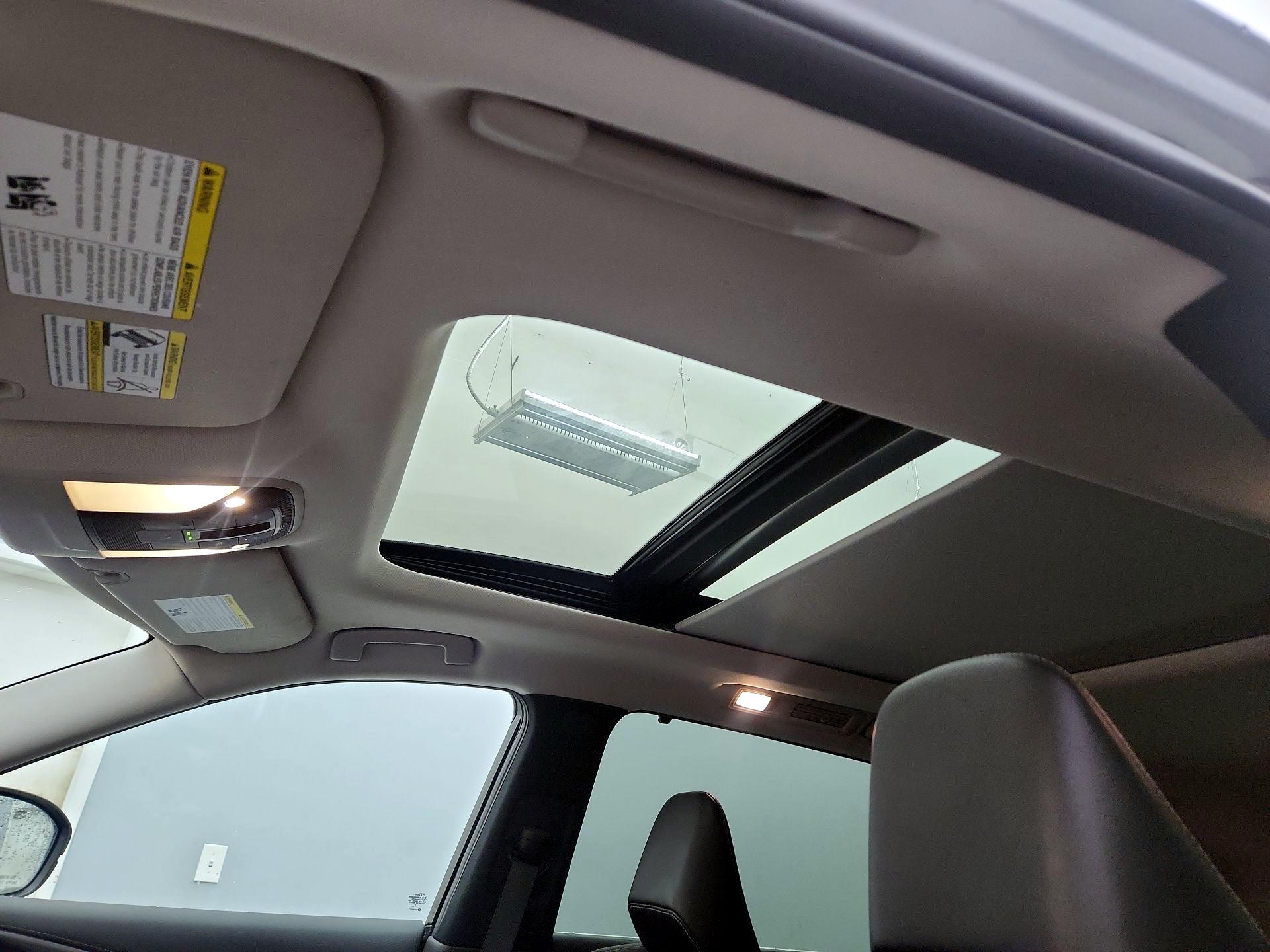 Thumbnail: 2022 INFINITI QX60 - 20