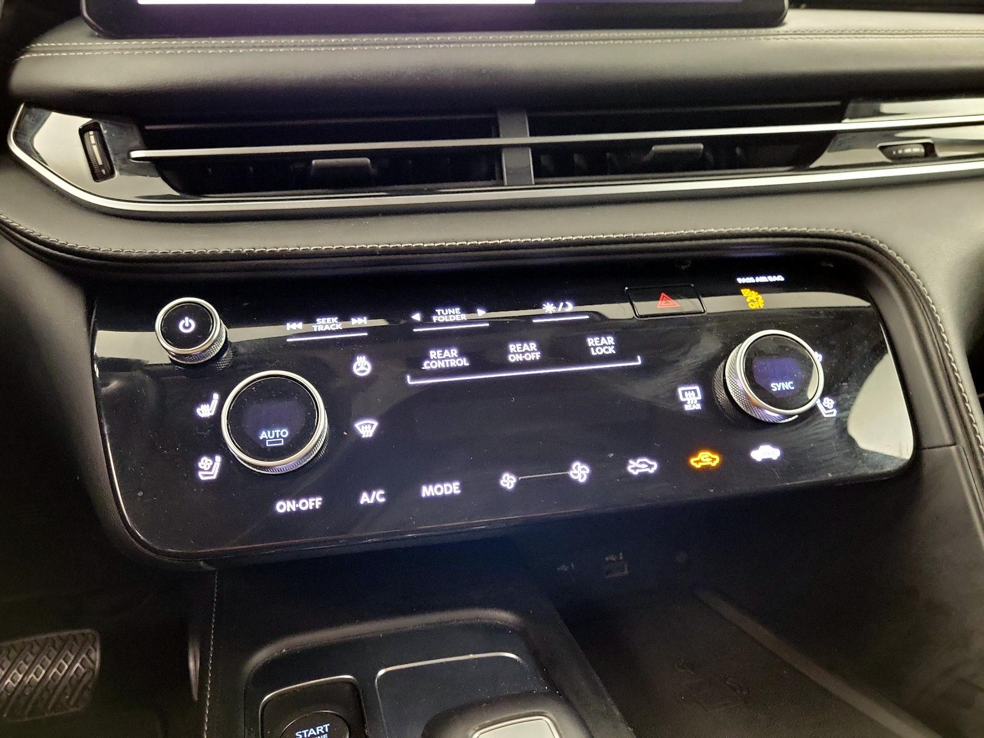 Thumbnail: 2022 INFINITI QX60 - 14