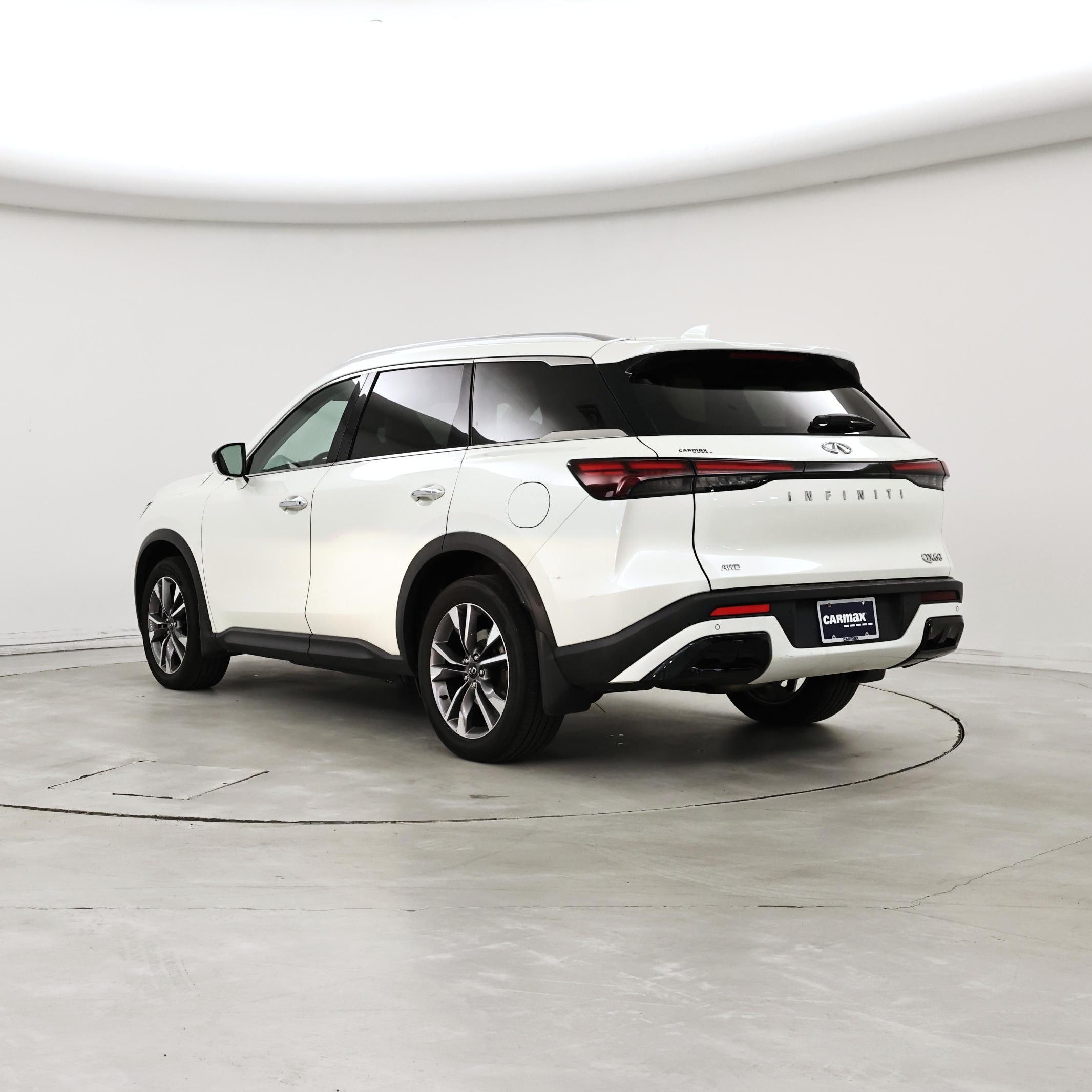 Thumbnail: 2023 INFINITI QX60 - 2