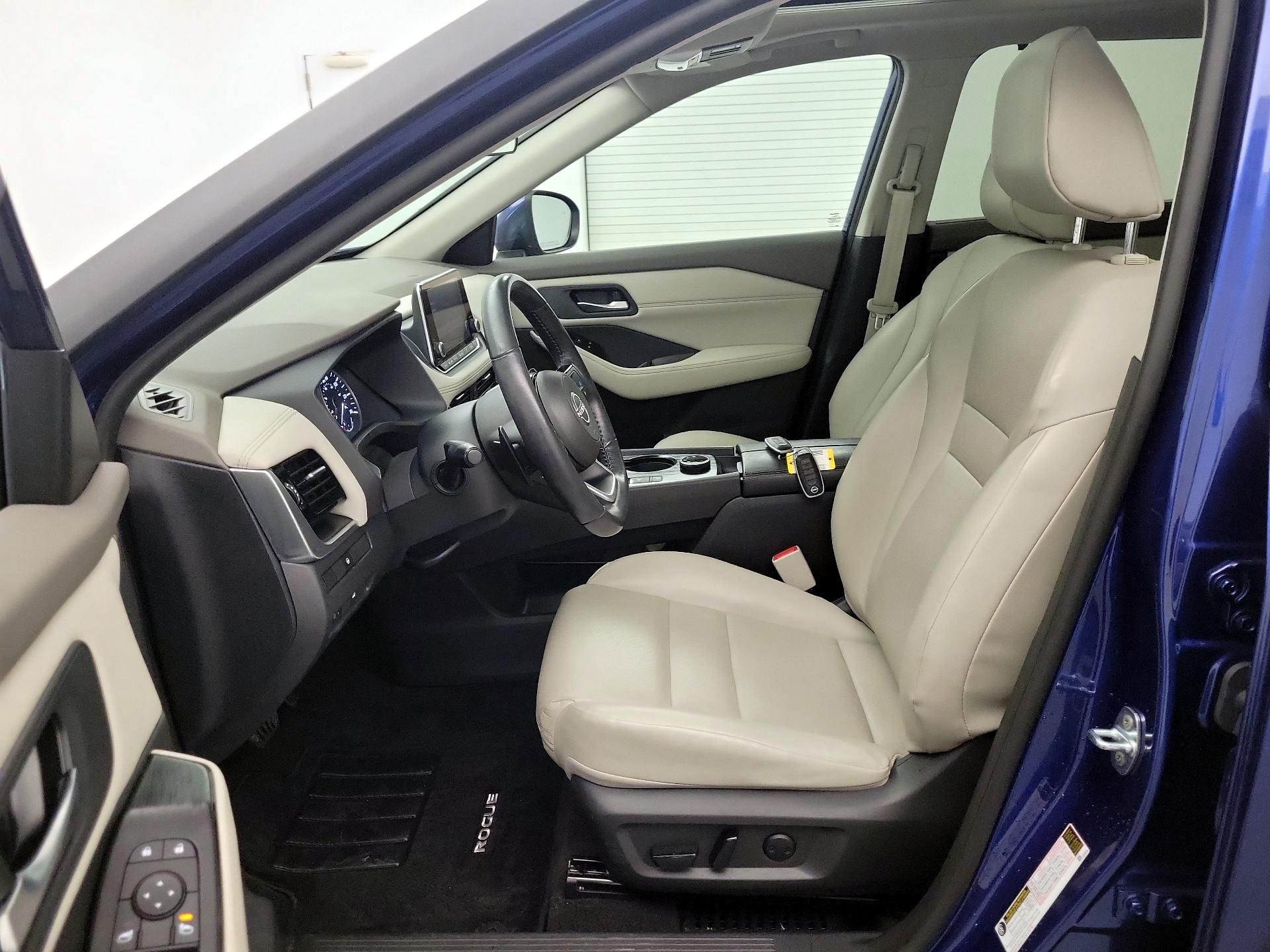 Thumbnail: 2023 Nissan Rogue - 11