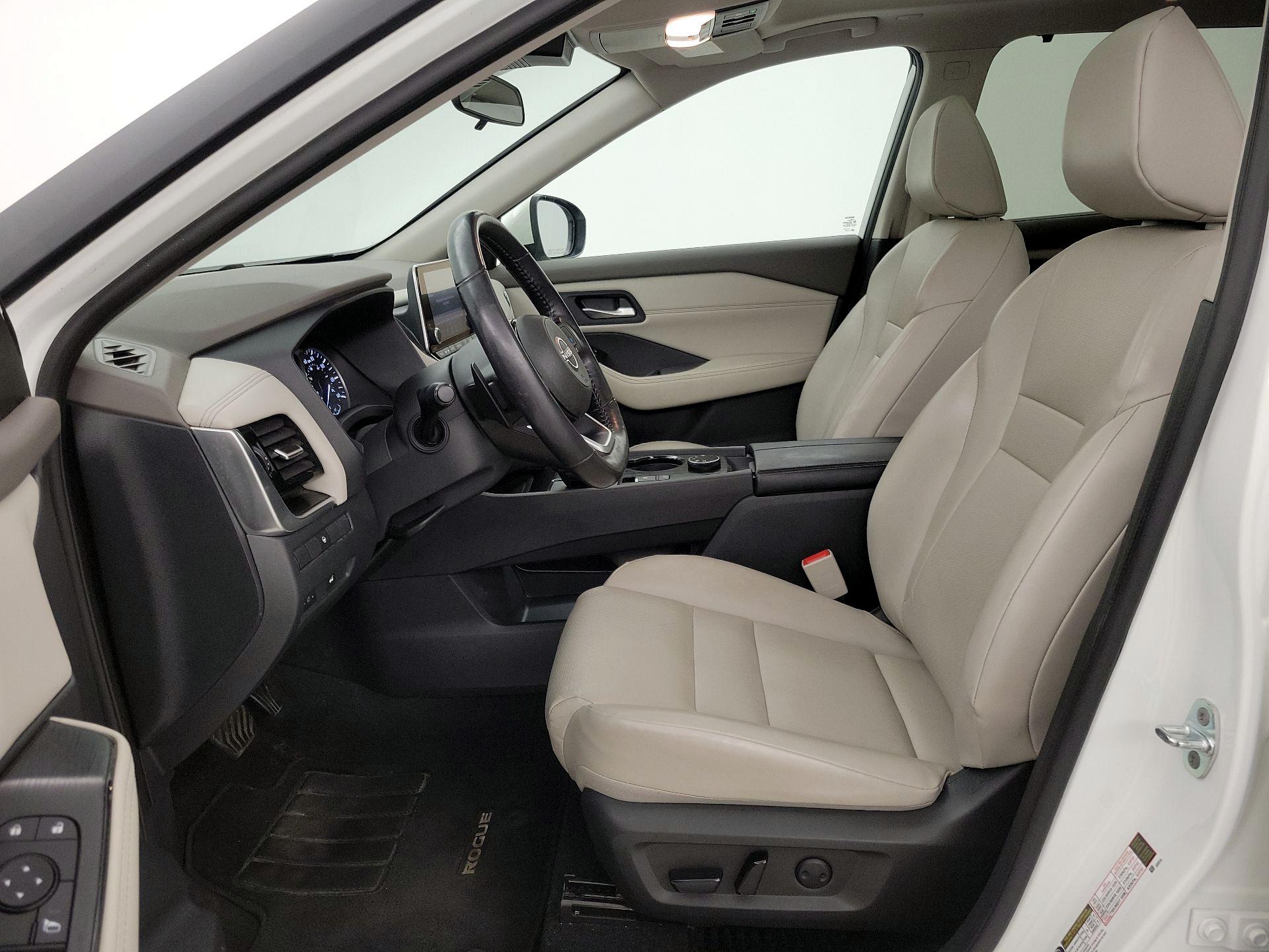 Thumbnail: 2023 Nissan Rogue - 11