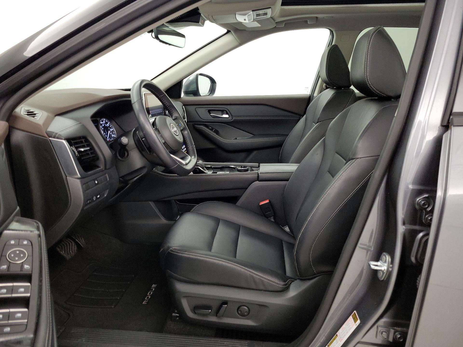 Thumbnail: 2023 Nissan Rogue - 11