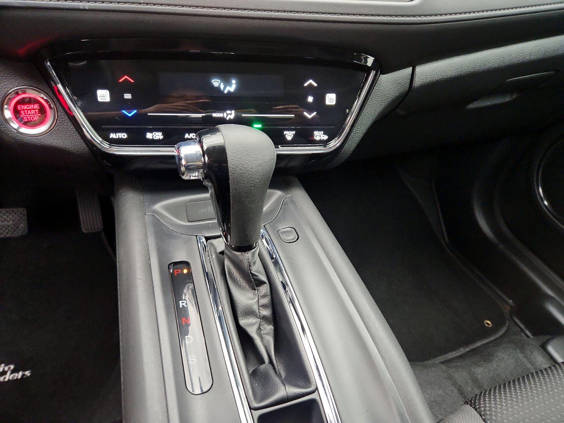 Thumbnail: 2022 Honda HR-V - 17