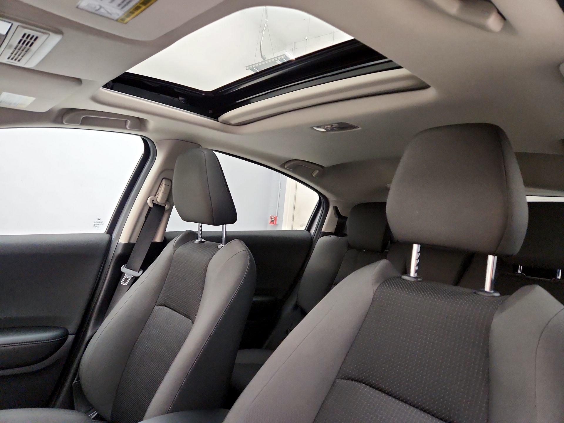 Thumbnail: 2022 Honda HR-V - 19