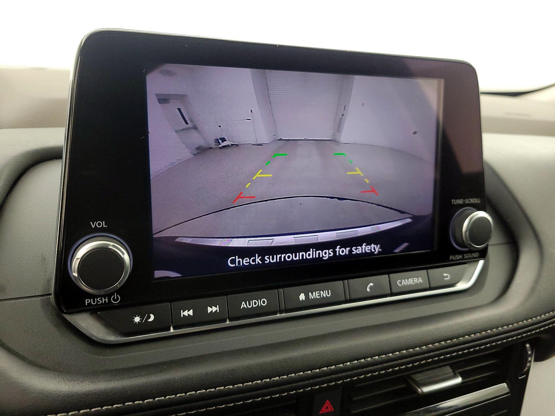 Thumbnail: 2022 Nissan Rogue - 14