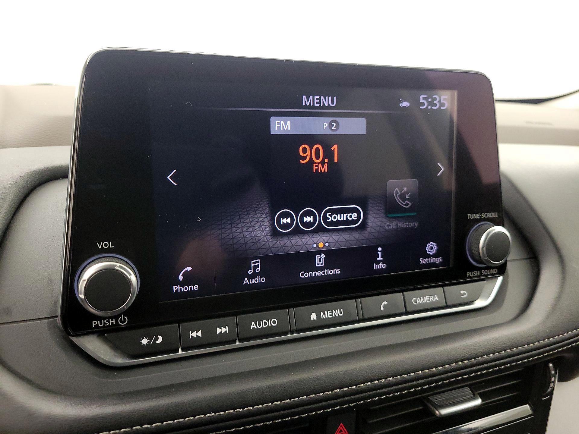 Thumbnail: 2022 Nissan Rogue - 15