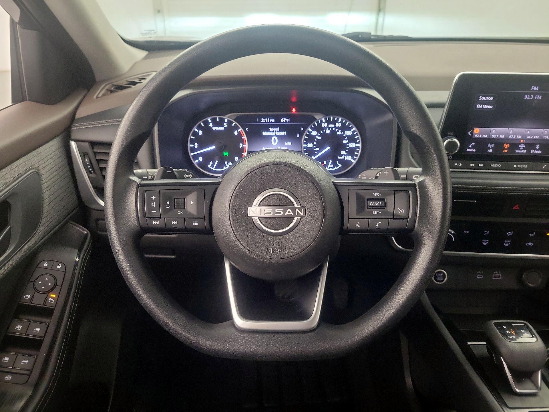 Thumbnail: 2022 Nissan Rogue - 10