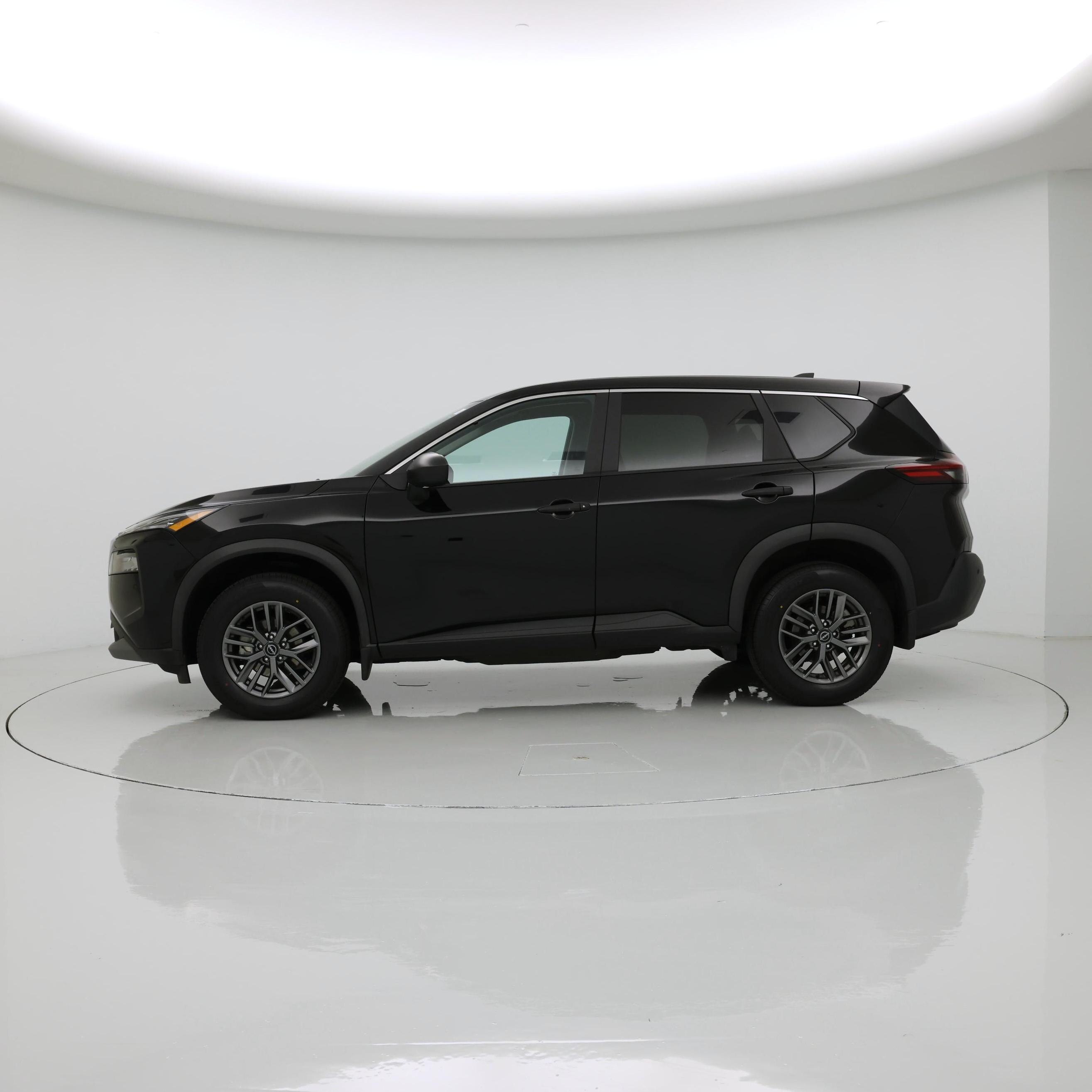 Thumbnail: 2023 Nissan Rogue - 3