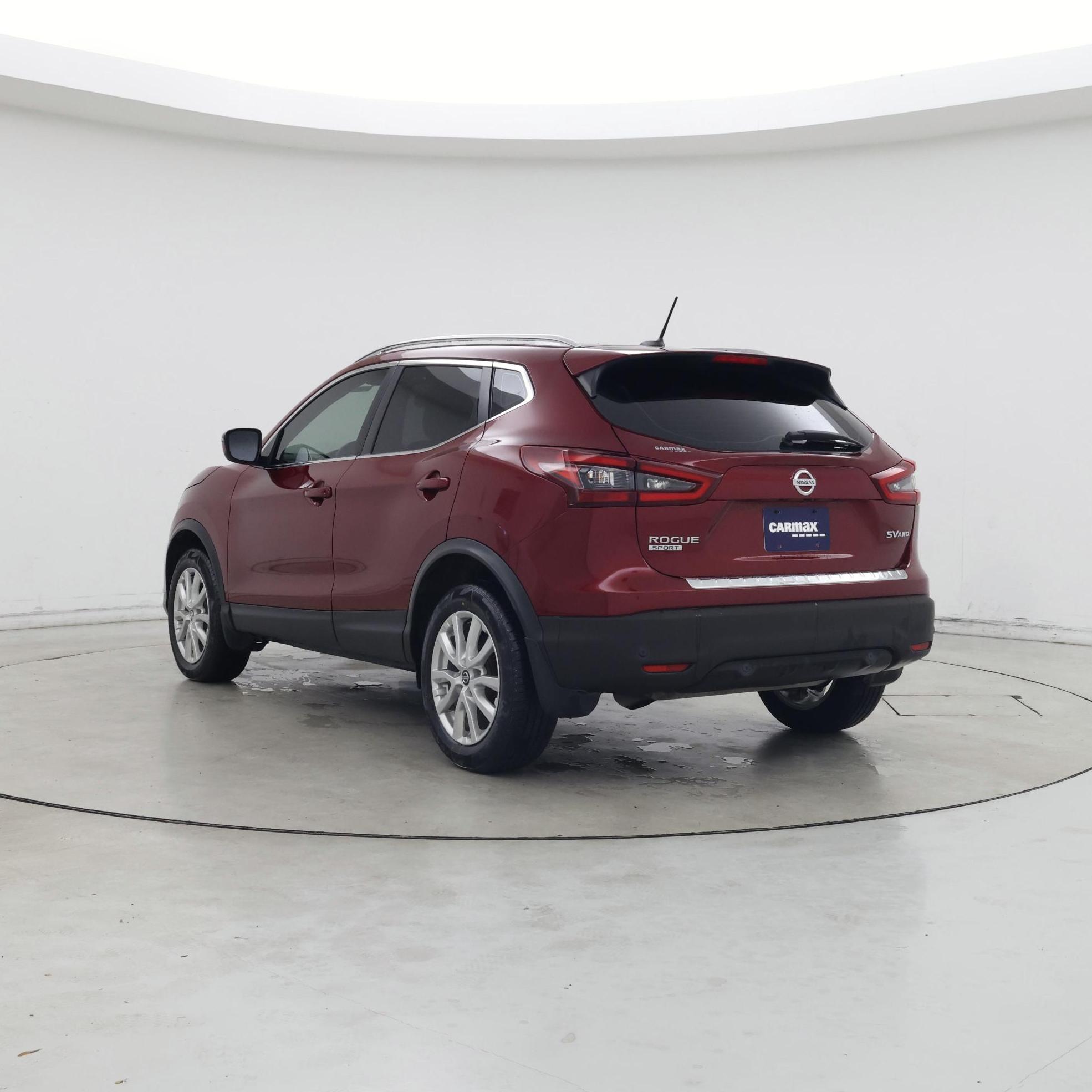 Thumbnail: 2021 Nissan Rogue Sport - 2